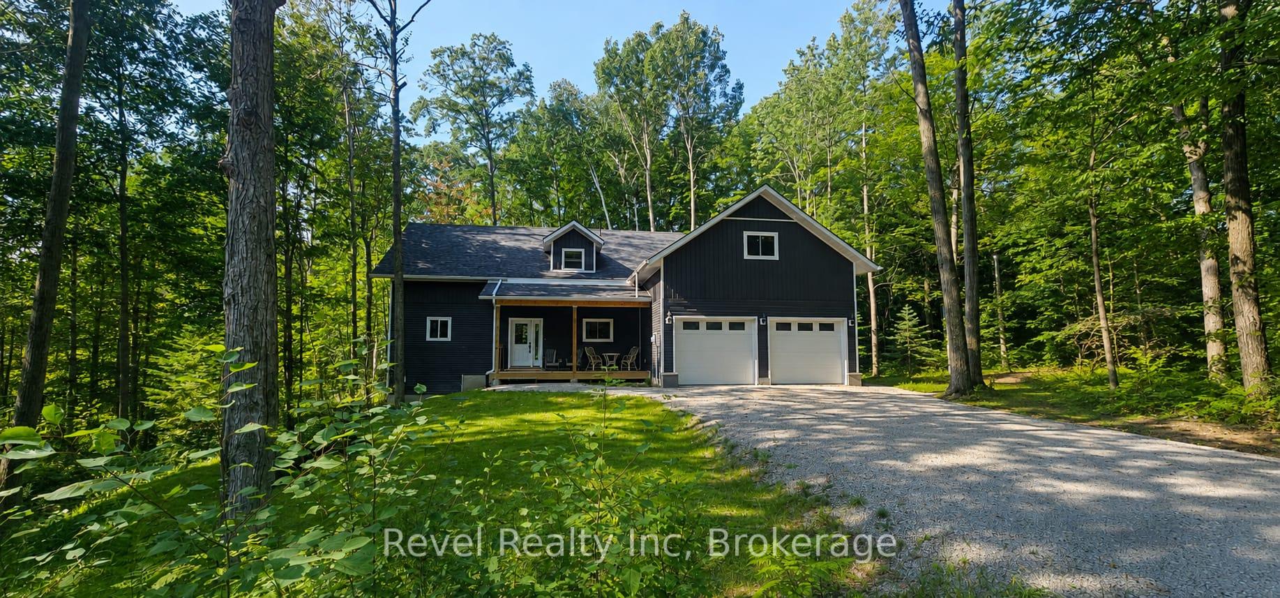 Photo of 157 Desroches Trail