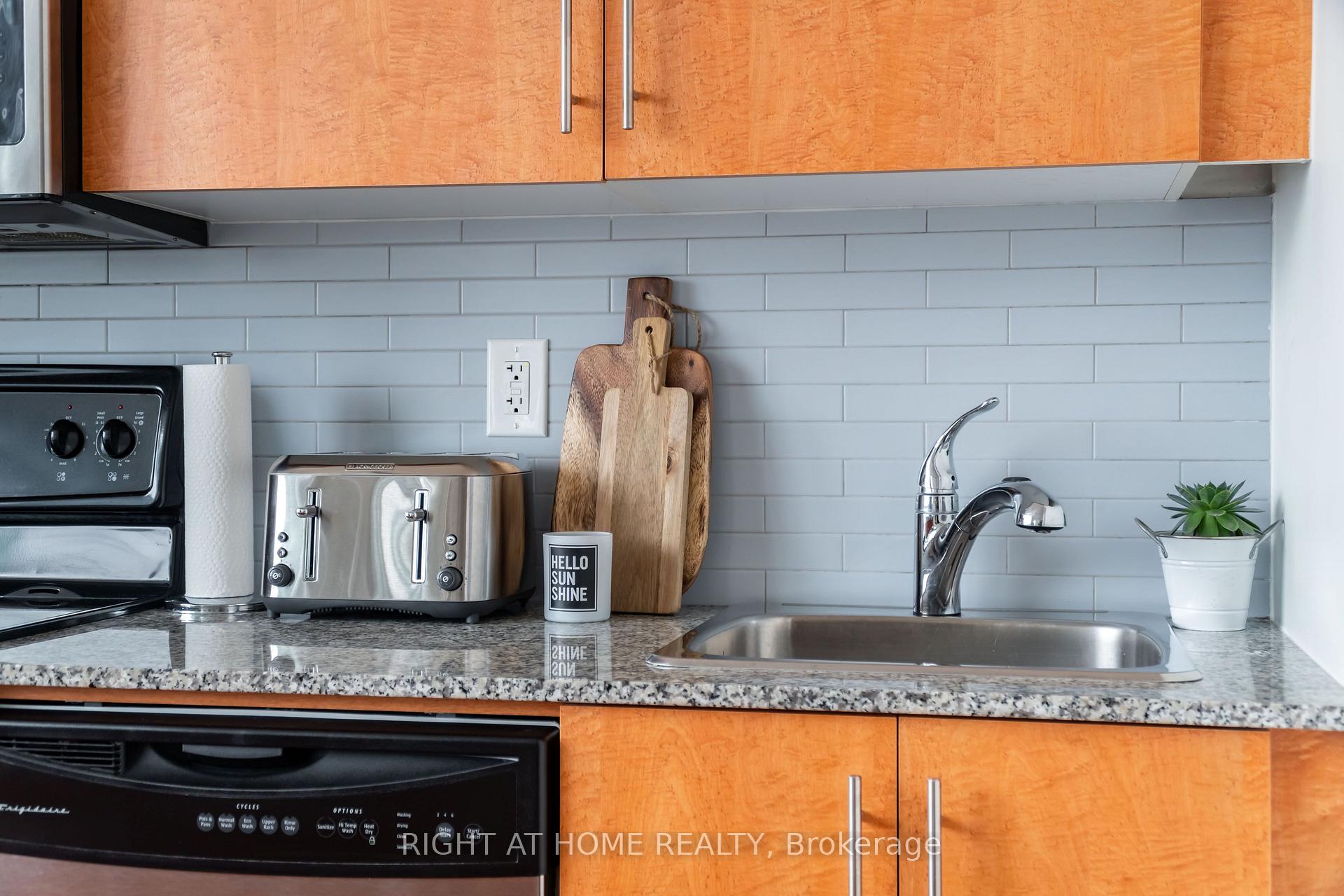 Photo 15 of Unit 3404, 55 Bremner Boulevard, Toronto, Waterfront Communities — HOMEH