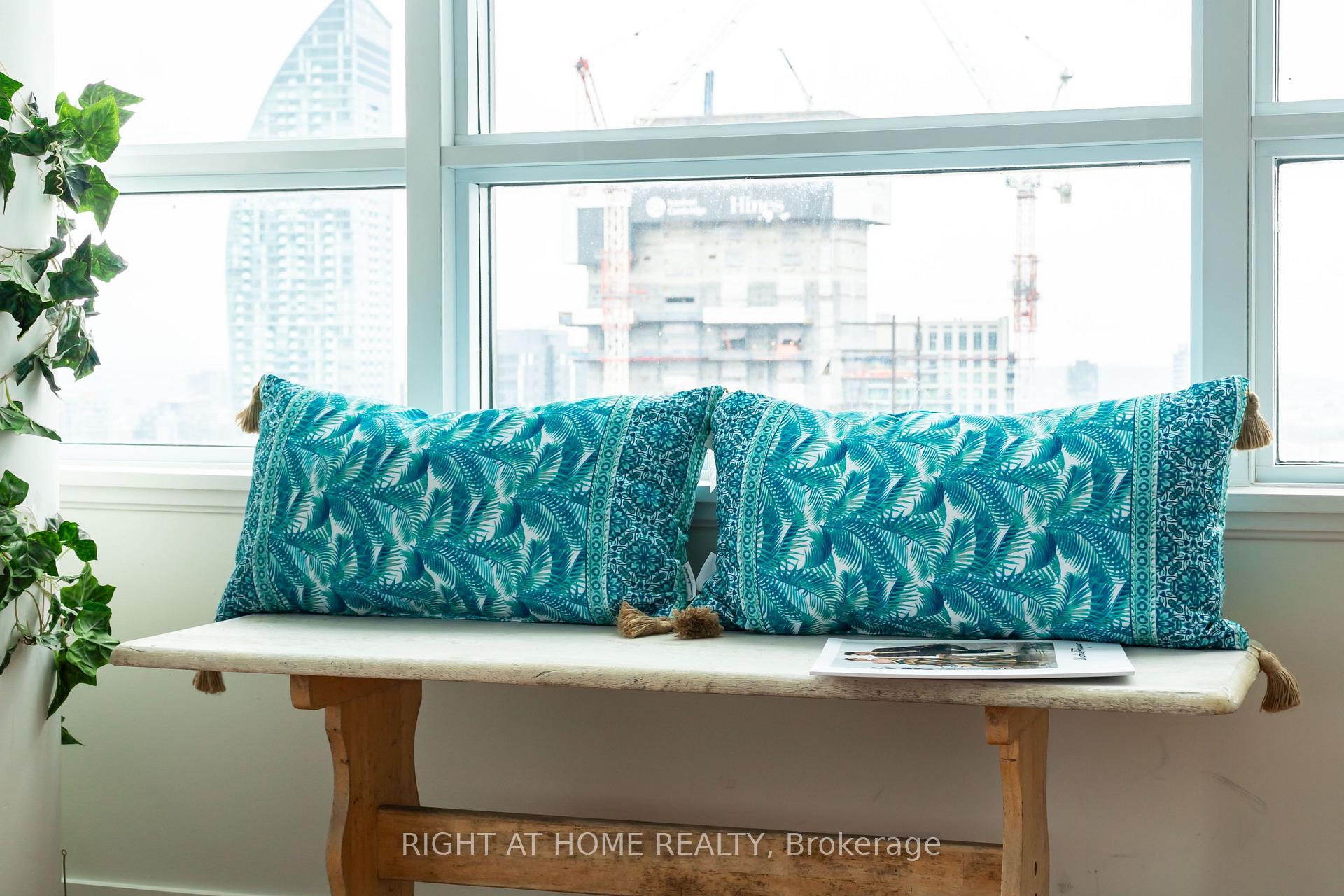 Photo 20 of Unit 3404, 55 Bremner Boulevard, Toronto, Waterfront Communities — HOMEH