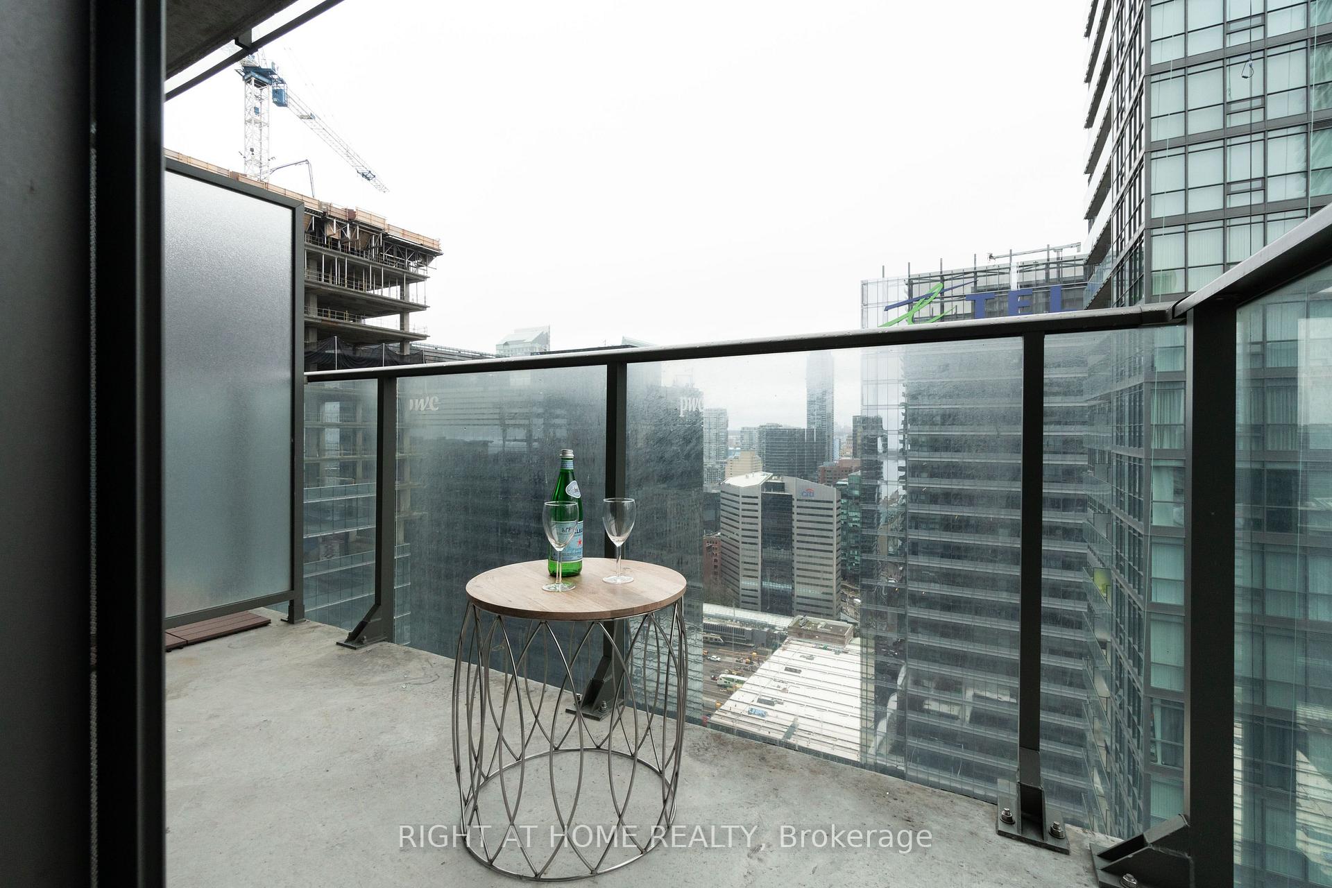 Photo 24 of Unit 3404, 55 Bremner Boulevard, Toronto, Waterfront Communities — HOMEH