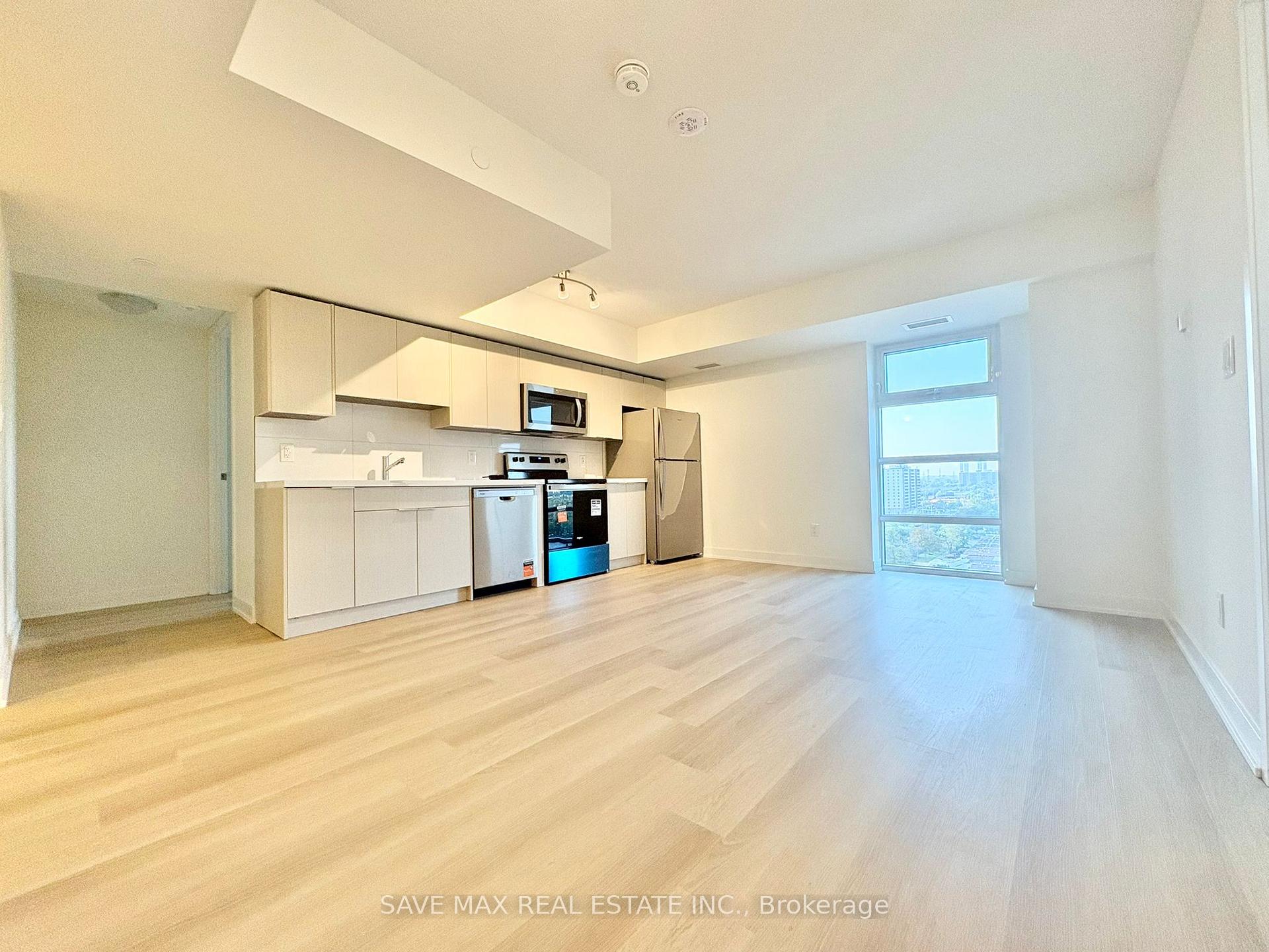 Photo 4 of 2825 Jane Street, North York, Glenfield-Jane Heights — HOMEH