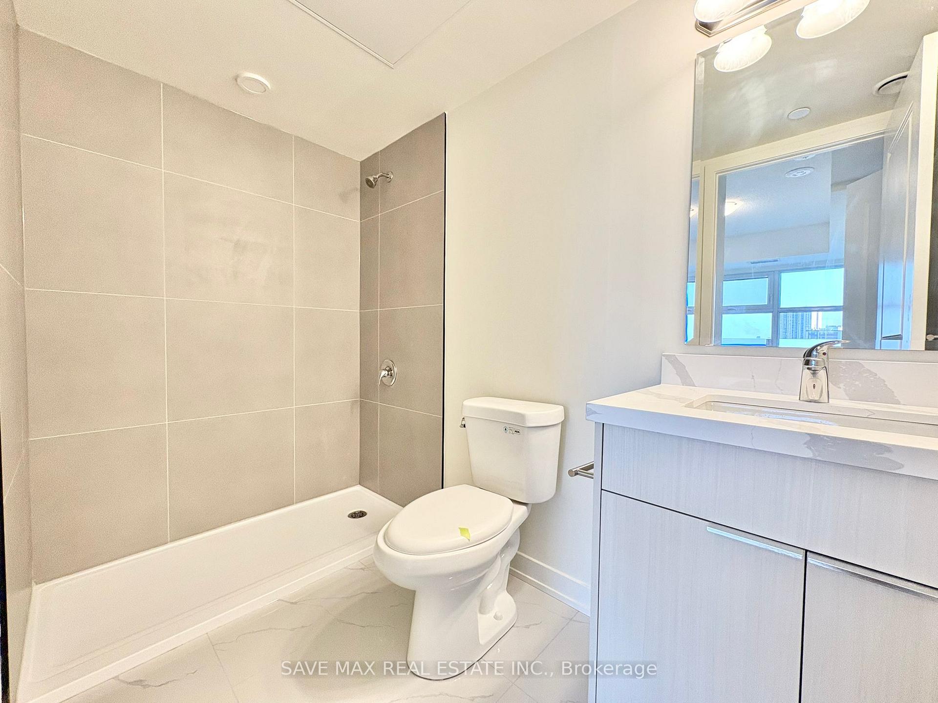 Photo 11 of 2825 Jane Street, North York, Glenfield-Jane Heights — HOMEH