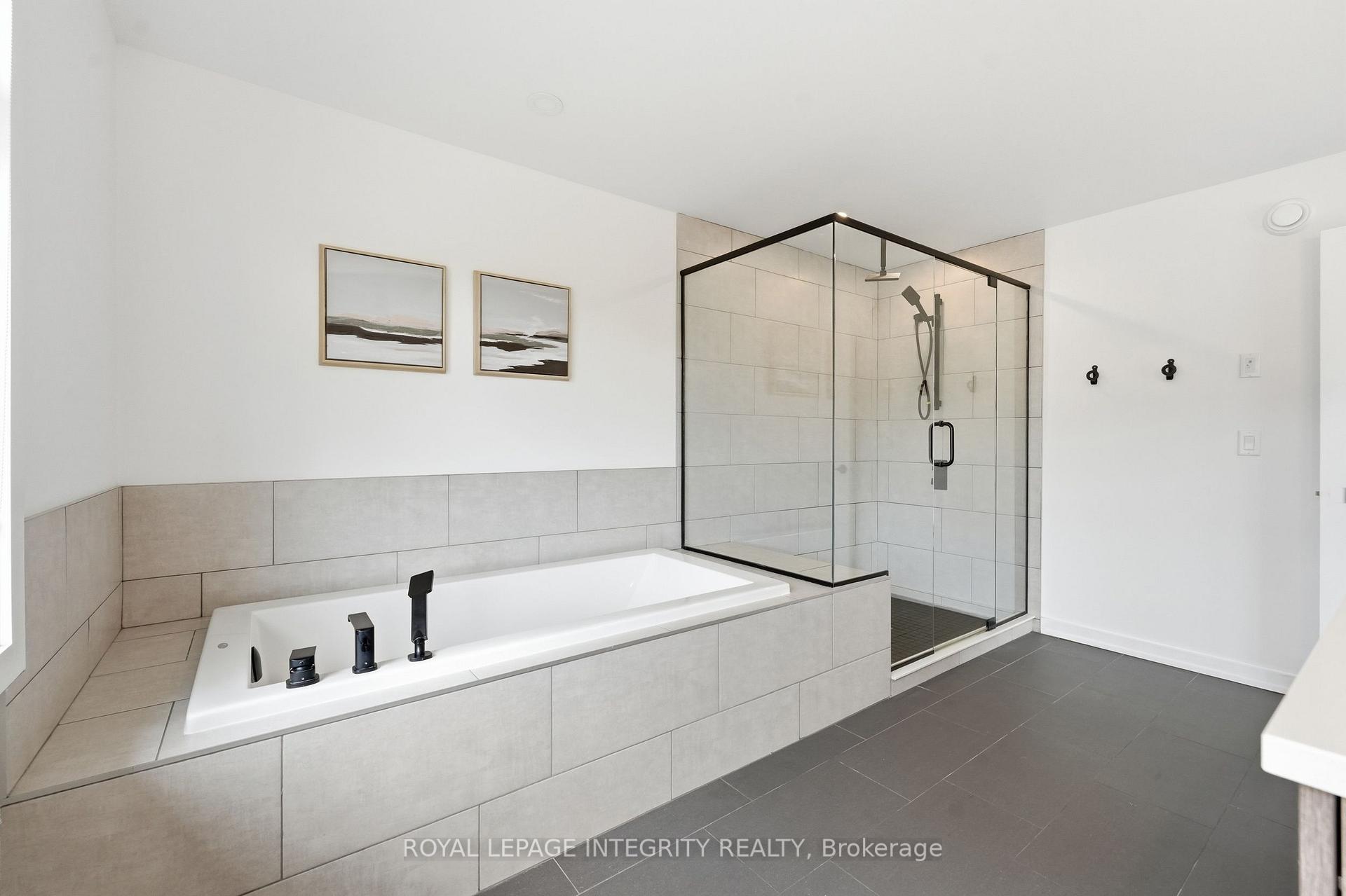 Photo 28 of 300 Wigwas Street, Ottawa, CFB Rockcliffe and Area — HOMEH