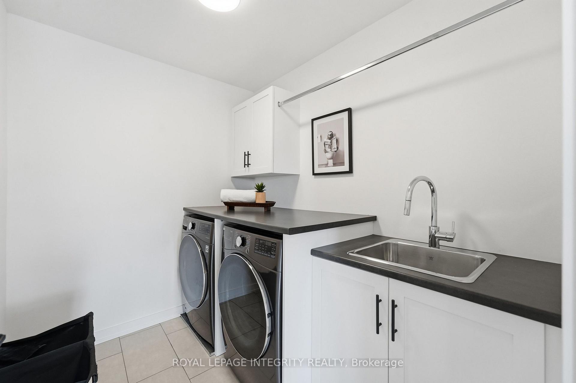 Photo 35 of 300 Wigwas Street, Ottawa, CFB Rockcliffe and Area — HOMEH