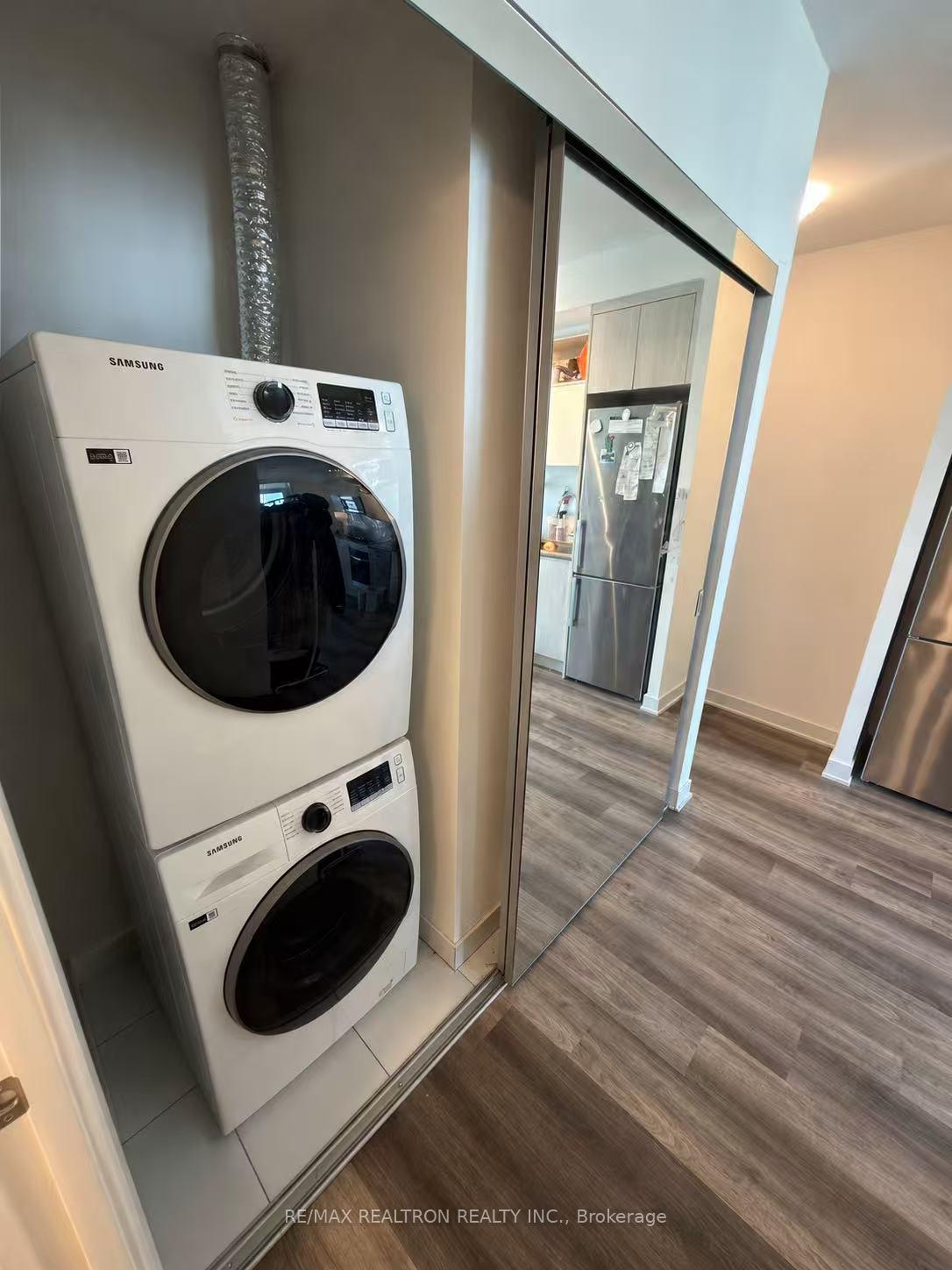 Photo 6 of Unit 3005, 100 Dalhousie Street, Toronto, Church-Yonge Corridor — HOMEH