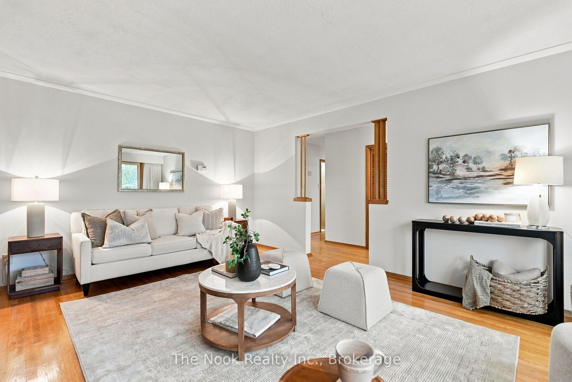 Photo 7 of 355 Ridgeway Avenue, Oshawa, McLaughlin — HOMEH