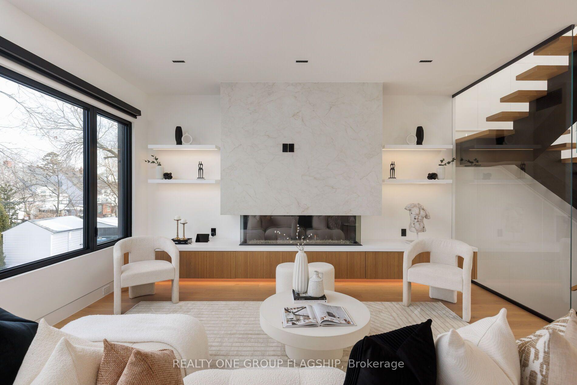 Photo 14 of 7 Bentley Drive, Etobicoke, Stonegate-Queensway — HOMEH