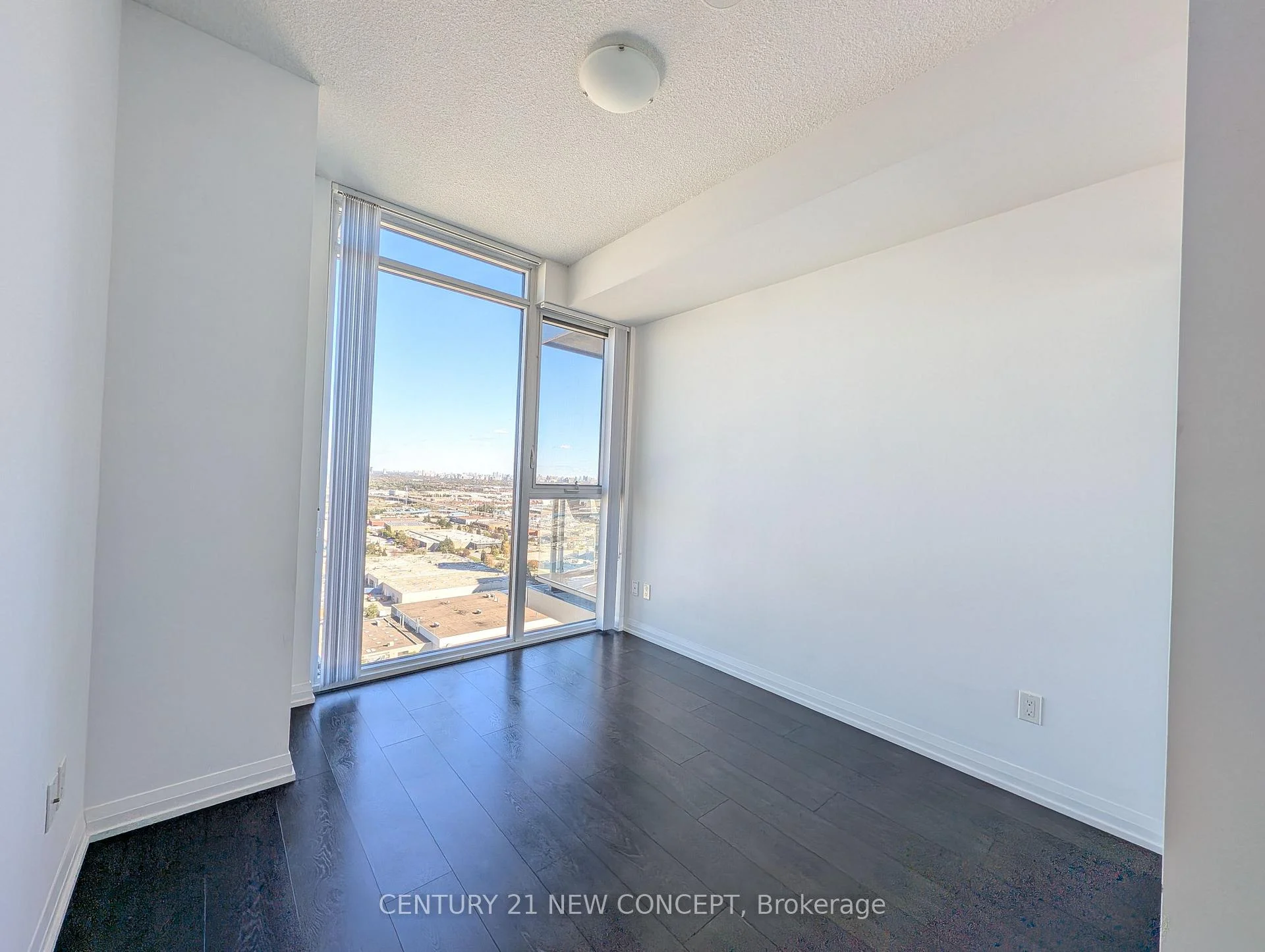 Photo 4 of Unit 3018, 7895 Jane Street, Vaughan, Concord — HOMEH
