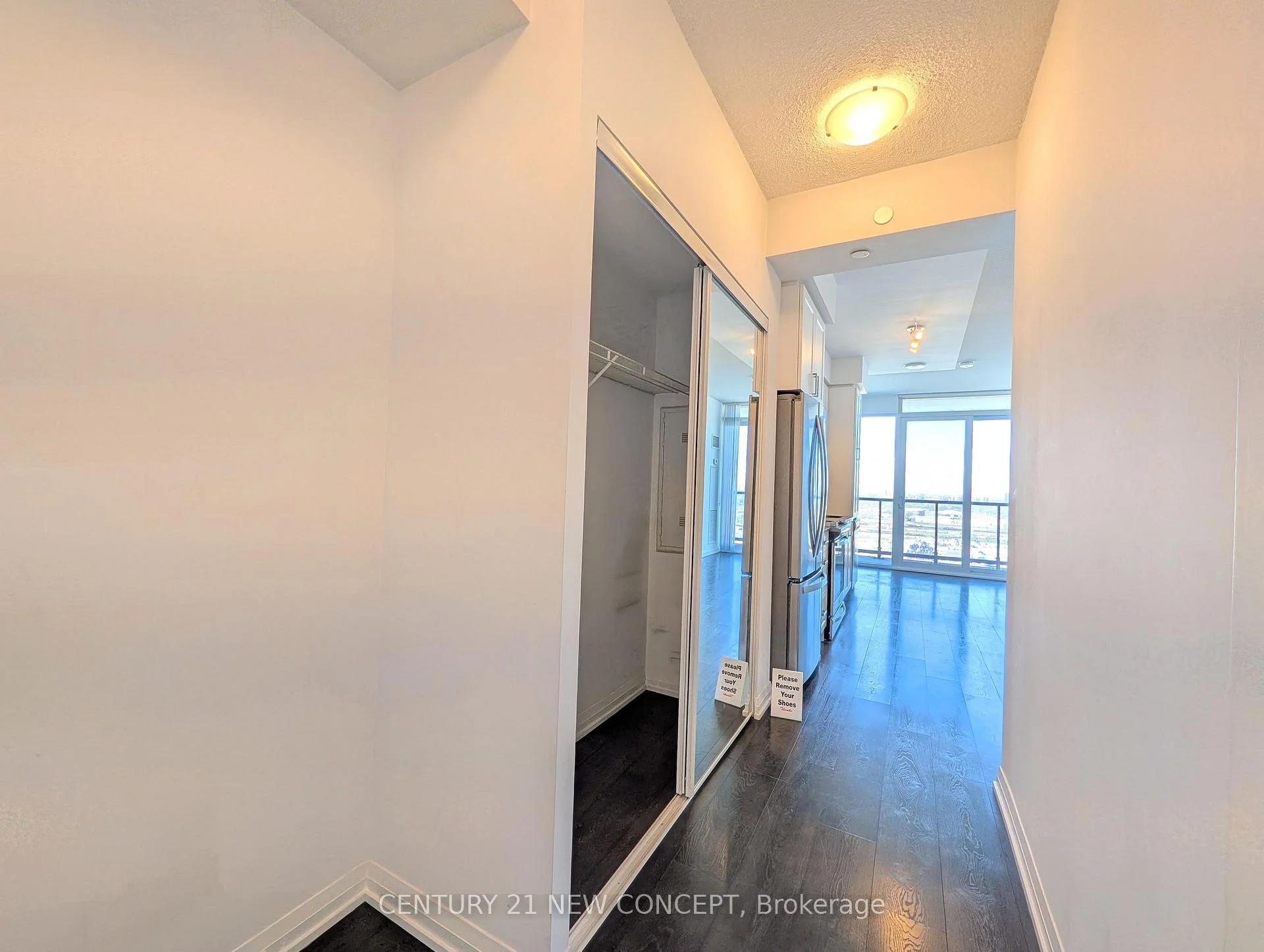 Photo 6 of Unit 3018, 7895 Jane Street, Vaughan, Concord — HOMEH