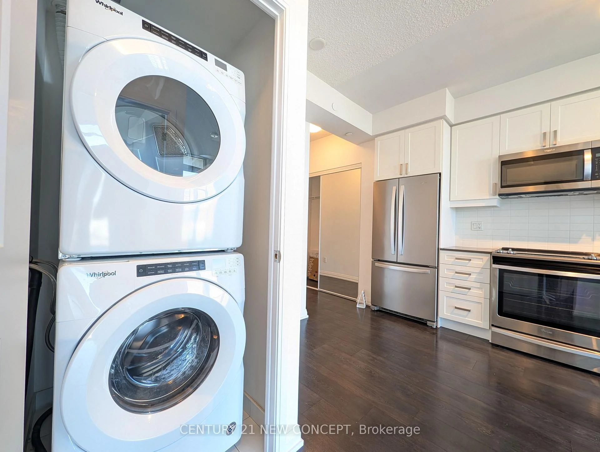 Photo 19 of Unit 3018, 7895 Jane Street, Vaughan, Concord — HOMEH
