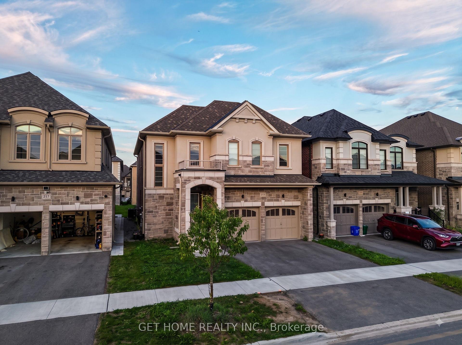 Photo 2 of 215 Ronald Gustcott Drive, Oshawa, Eastdale — HOMEH