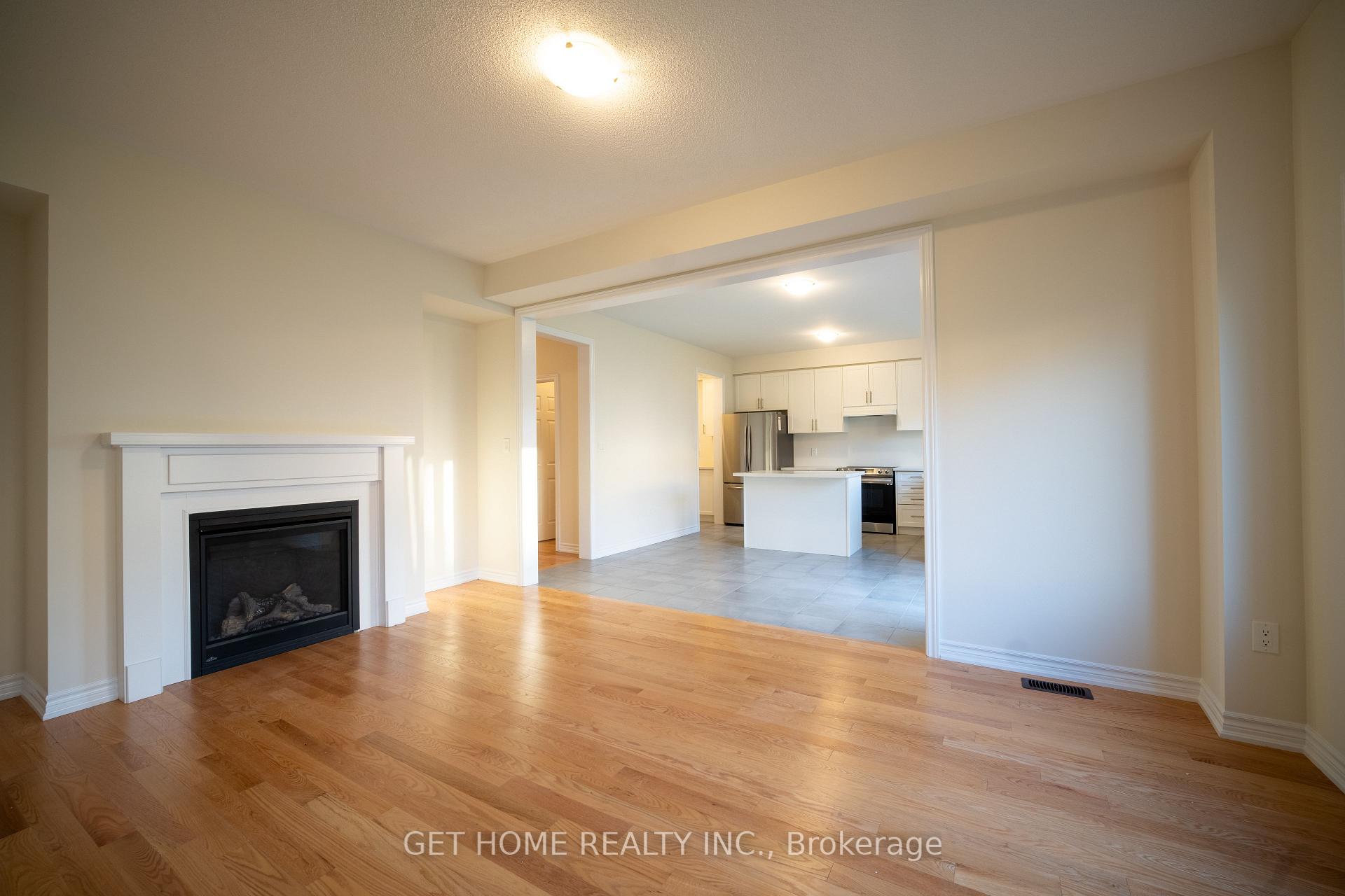 Photo 7 of 215 Ronald Gustcott Drive, Oshawa, Eastdale — HOMEH