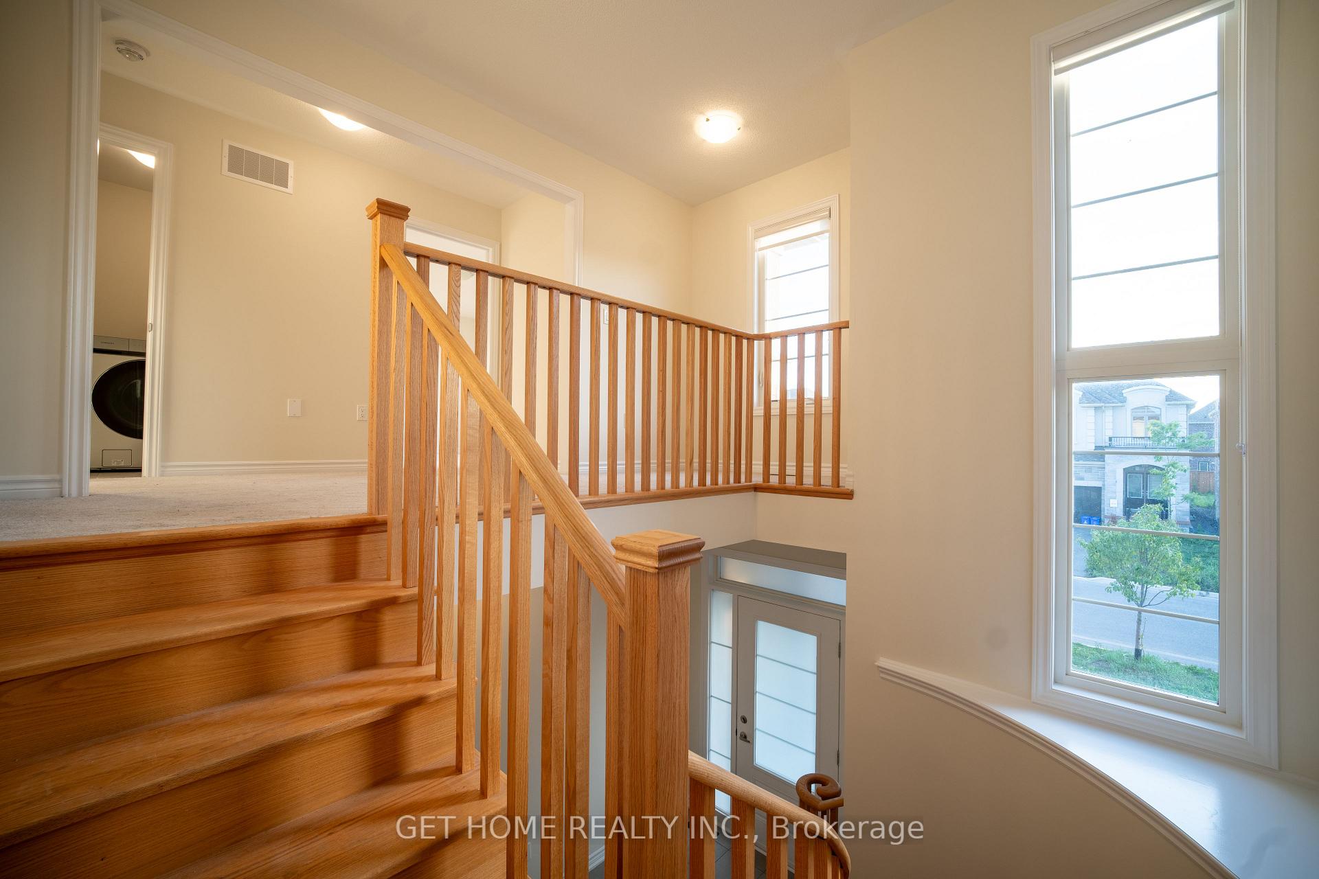 Photo 19 of 215 Ronald Gustcott Drive, Oshawa, Eastdale — HOMEH