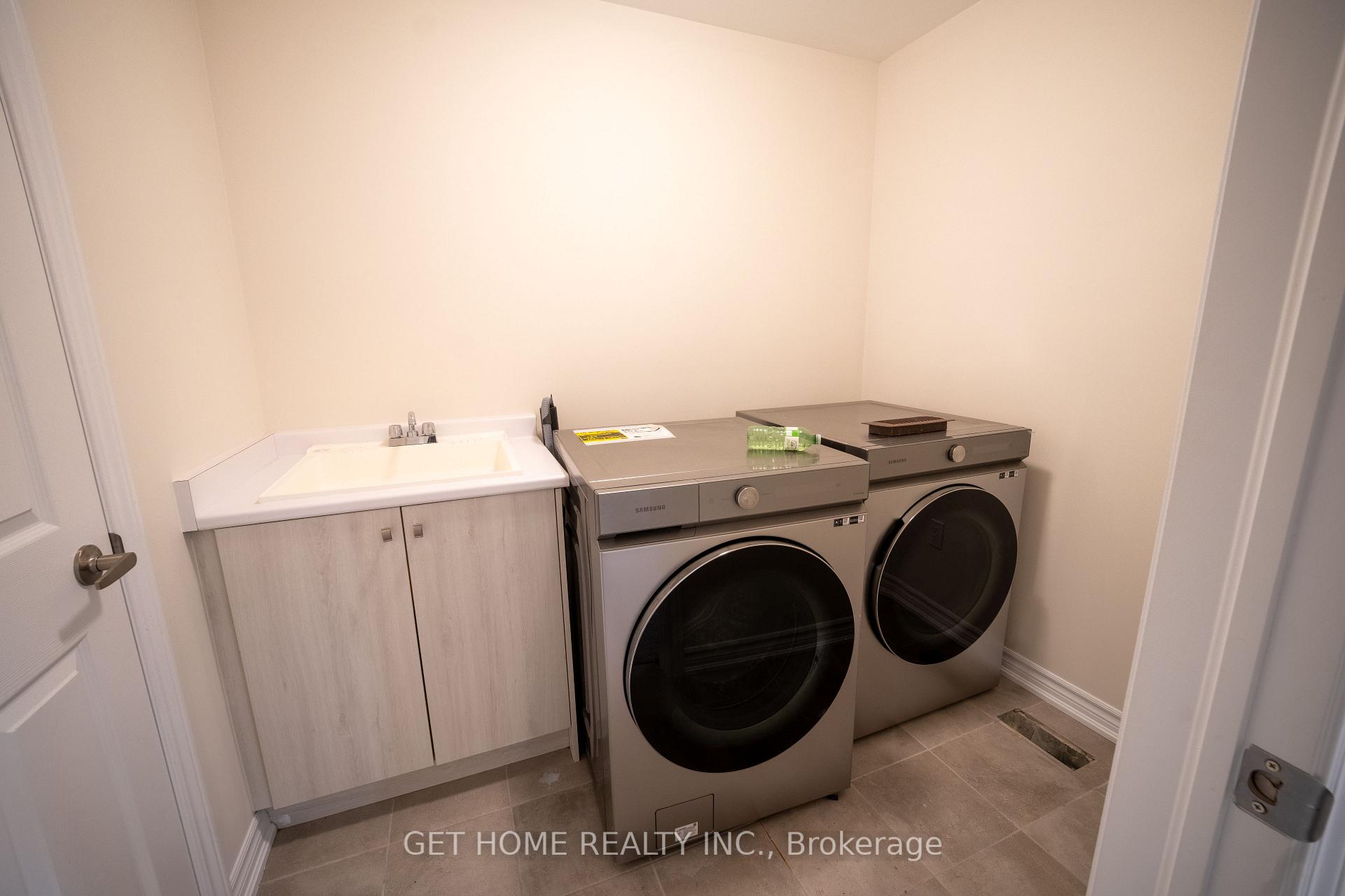 Photo 43 of 215 Ronald Gustcott Drive, Oshawa, Eastdale — HOMEH