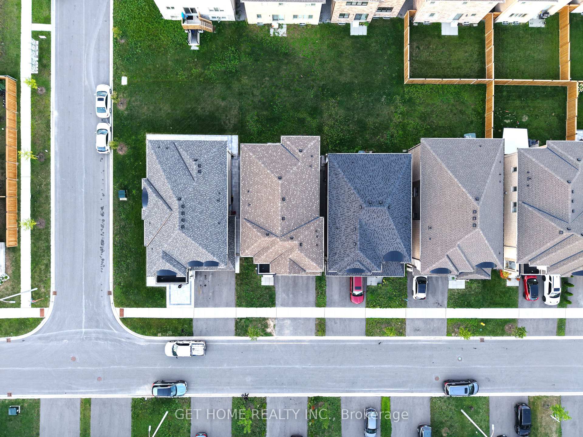 Photo 49 of 215 Ronald Gustcott Drive, Oshawa, Eastdale — HOMEH