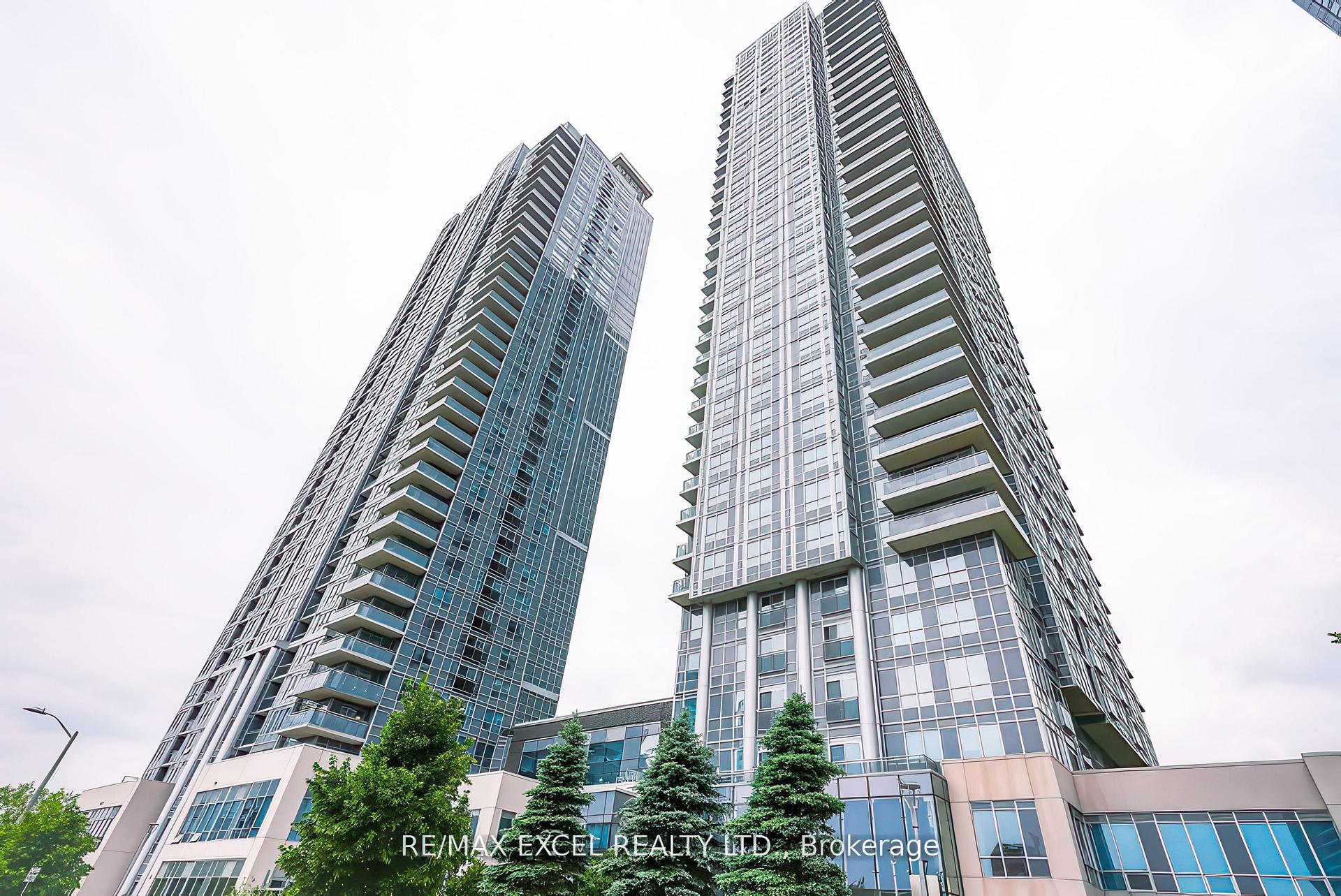 Front of Unit 1215, 275 Village Green Square