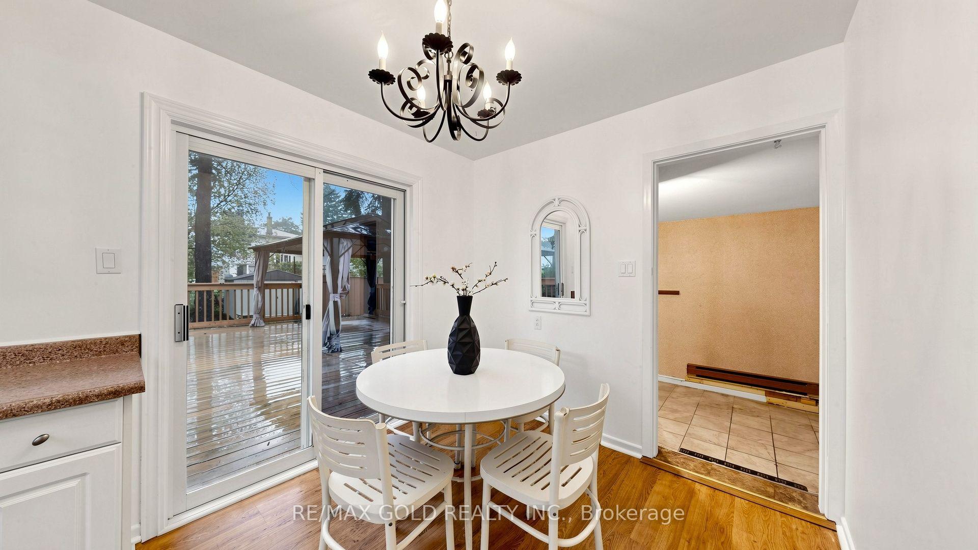 Photo 11 of 146 Oakmeadow Boulevard, Scarborough, Morningside — HOMEH