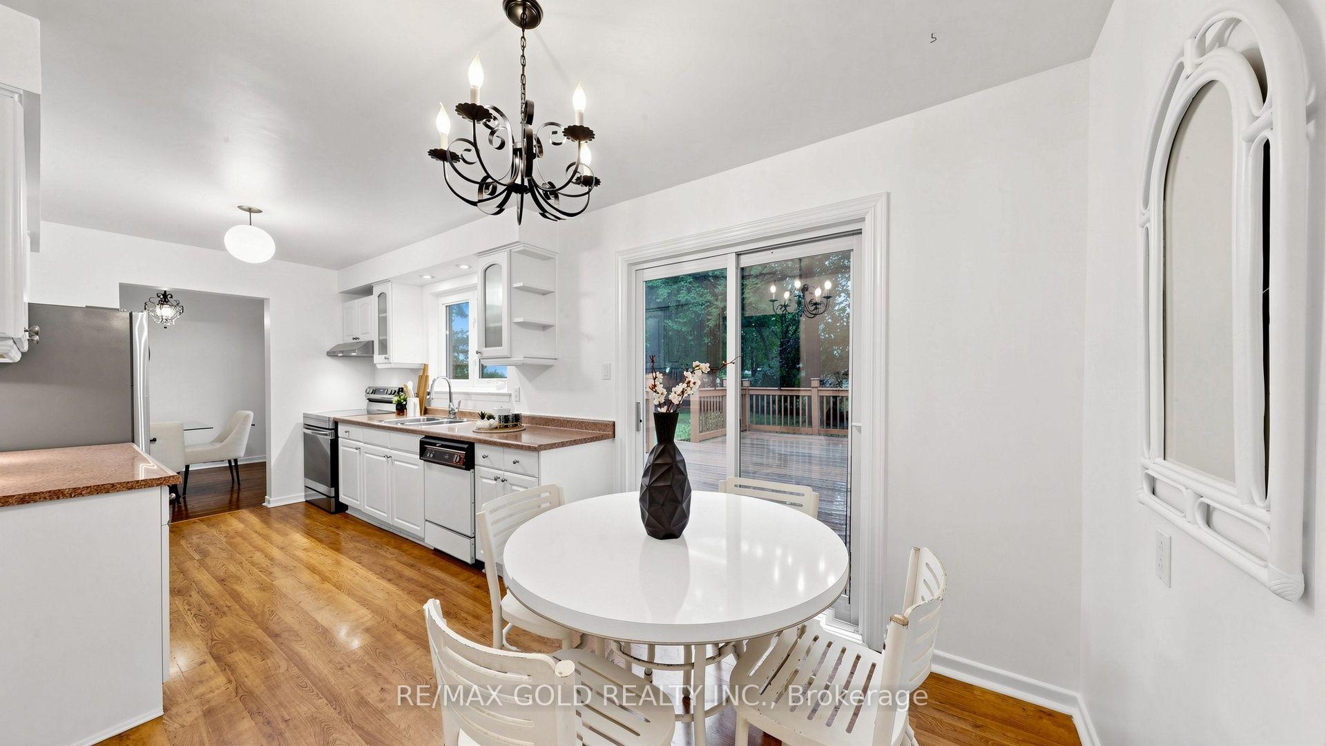 Photo 12 of 146 Oakmeadow Boulevard, Scarborough, Morningside — HOMEH