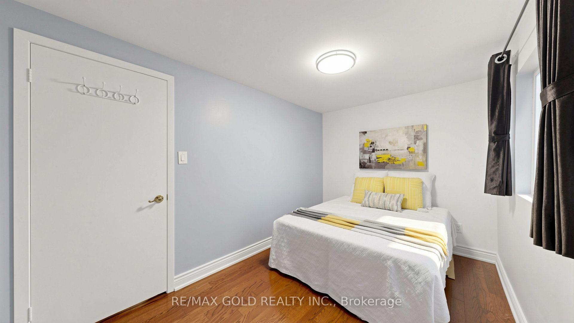 Photo 24 of 146 Oakmeadow Boulevard, Scarborough, Morningside — HOMEH