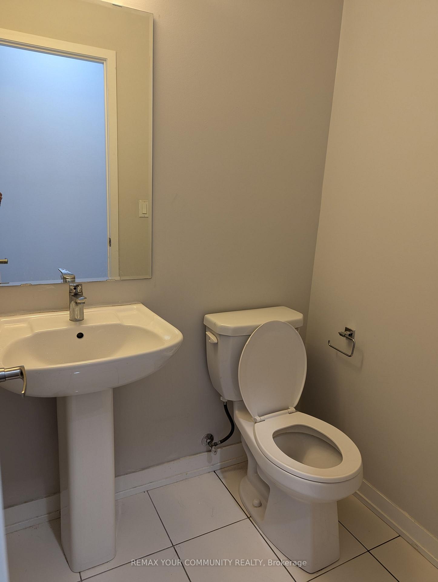 Photo 14 of 116 Maguire Road, Newmarket, Glenway Estates — HOMEH