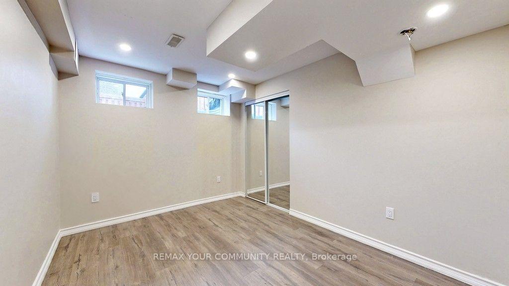 Photo 29 of 116 Maguire Road, Newmarket, Glenway Estates — HOMEH