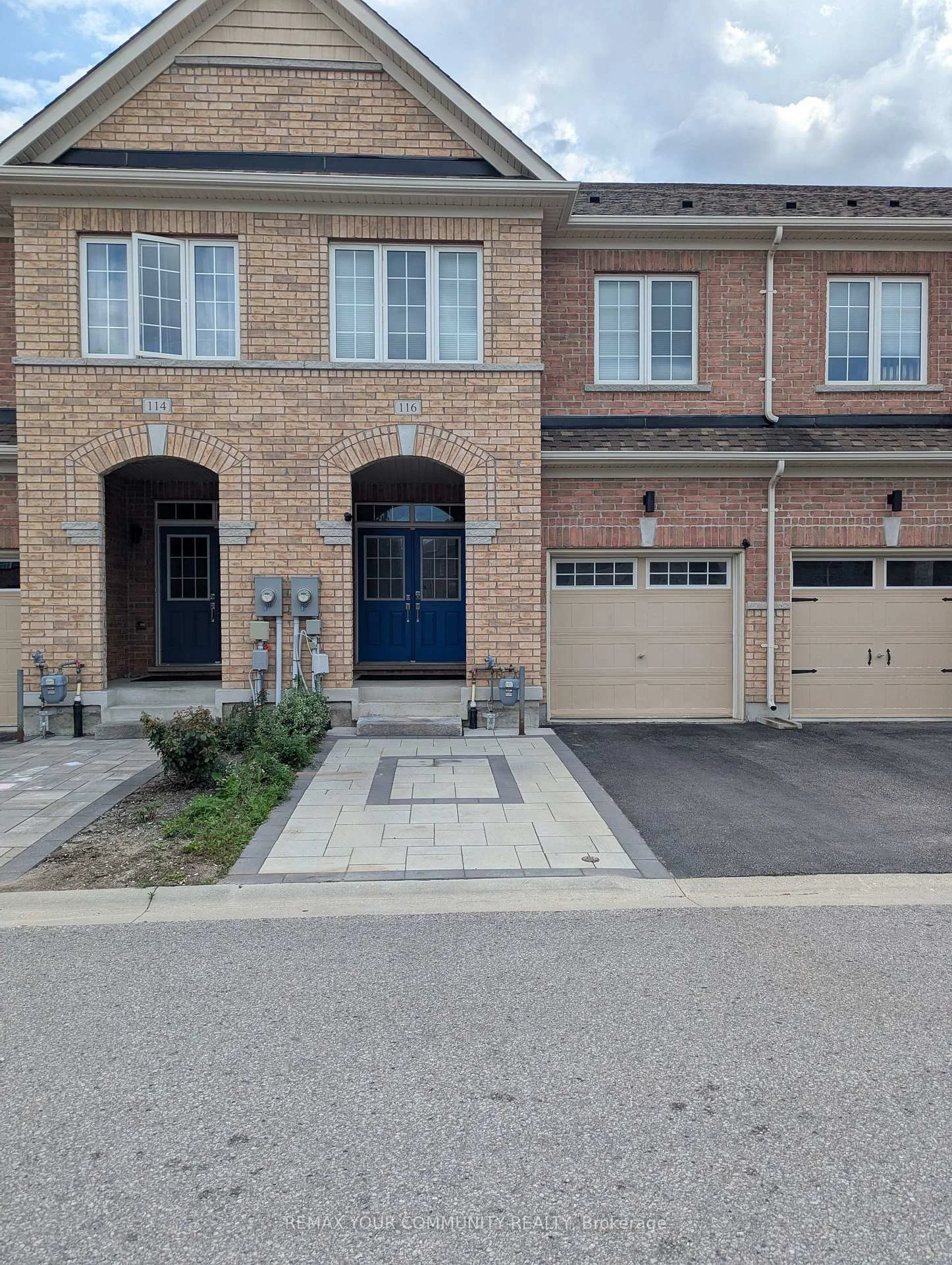 Photo 3 of 116 Maguire Road, Newmarket, Glenway Estates — HOMEH