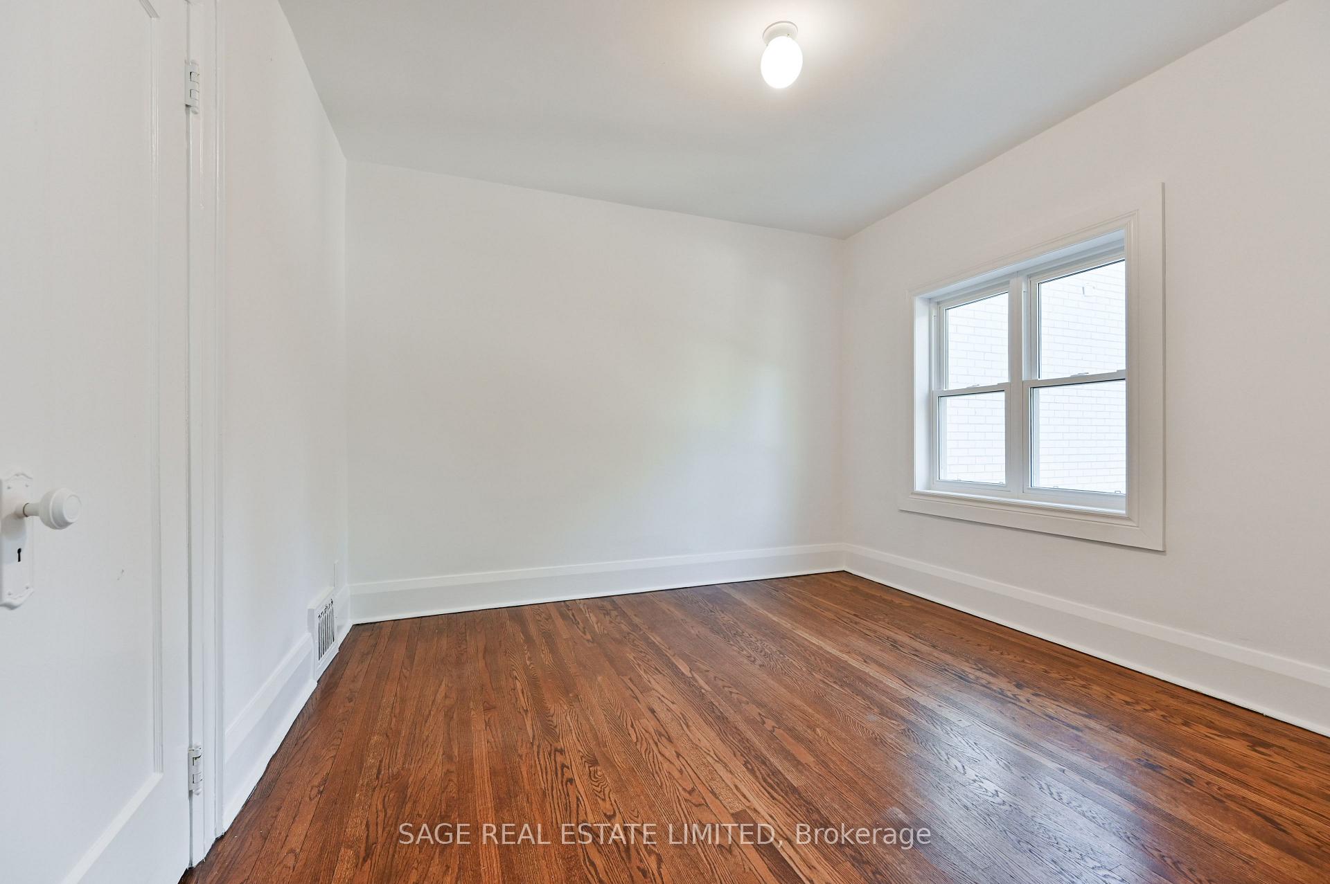 Photo 15 of 152 Manor Road E, Toronto, Mount Pleasant West — HOMEH