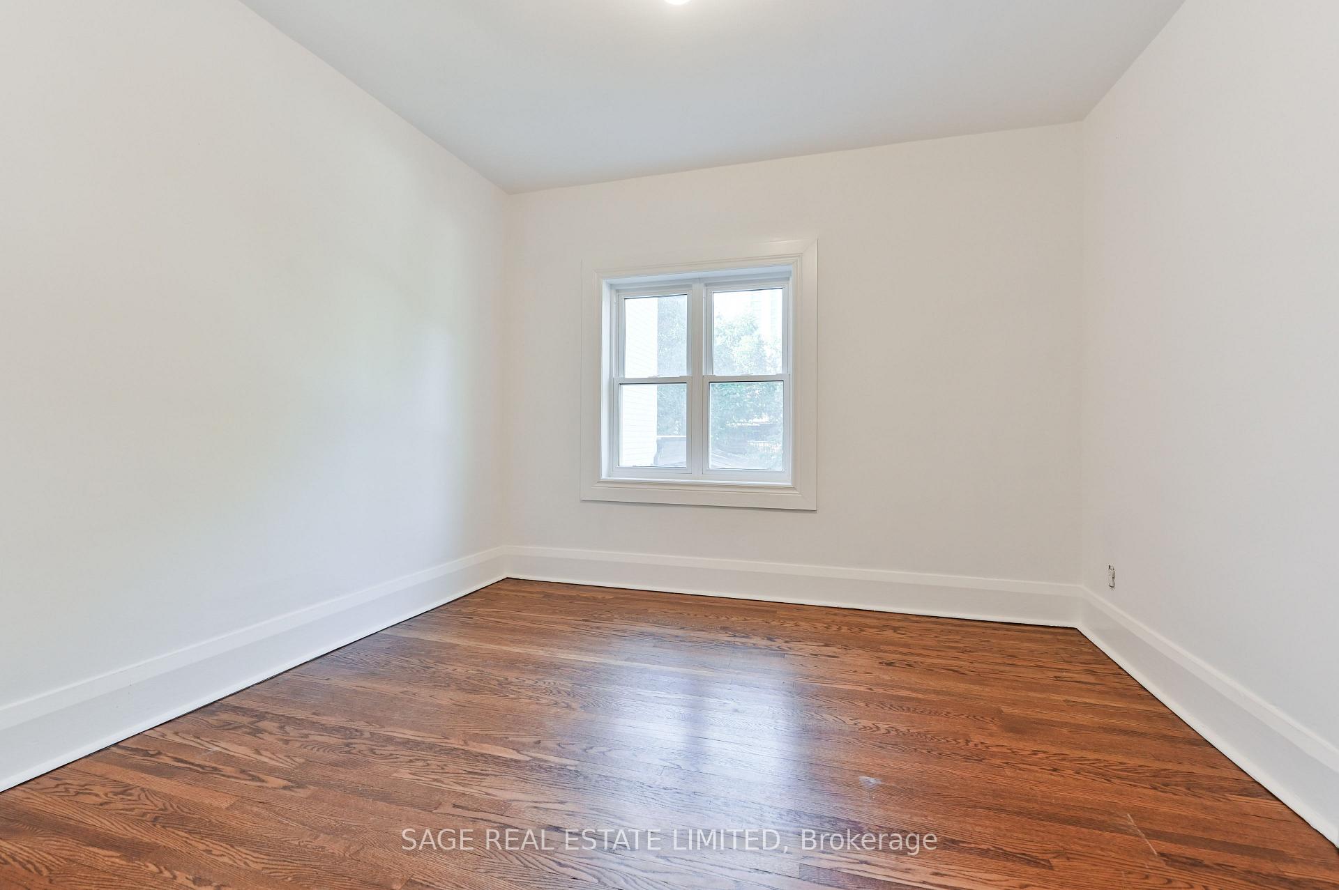 Photo 16 of 152 Manor Road E, Toronto, Mount Pleasant West — HOMEH