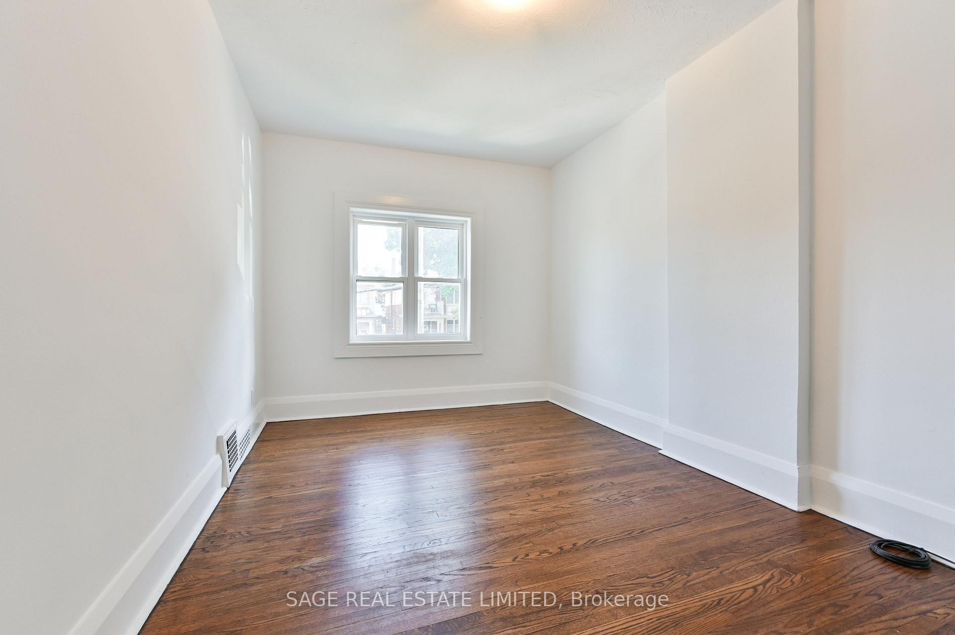 Photo 17 of 152 Manor Road E, Toronto, Mount Pleasant West — HOMEH
