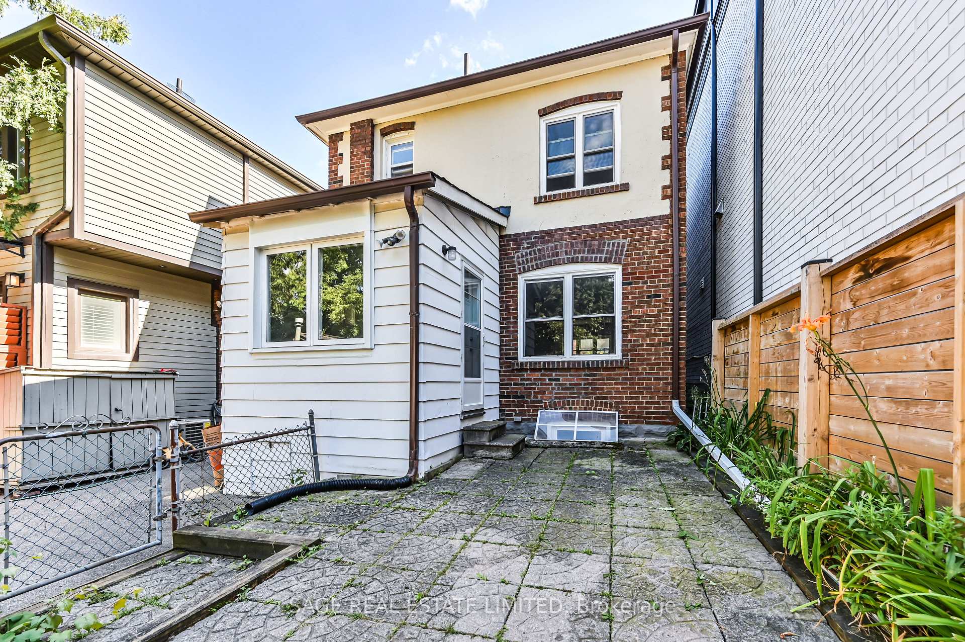 Photo 23 of 152 Manor Road E, Toronto, Mount Pleasant West — HOMEH