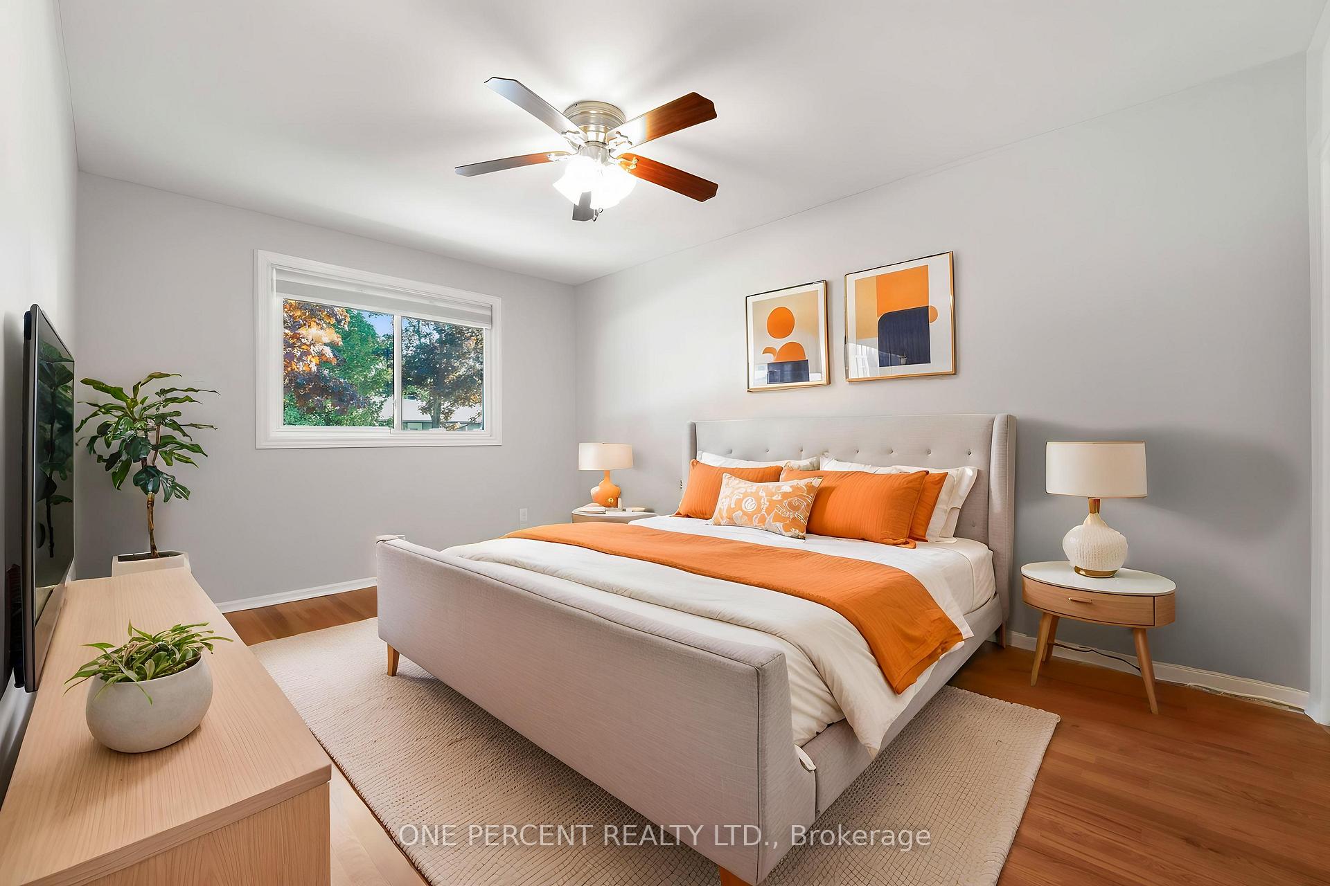 Photo 10 of Unit Unit A and Unit B, 933 Kincaid Court, Ottawa, Riverside Park — HOMEH