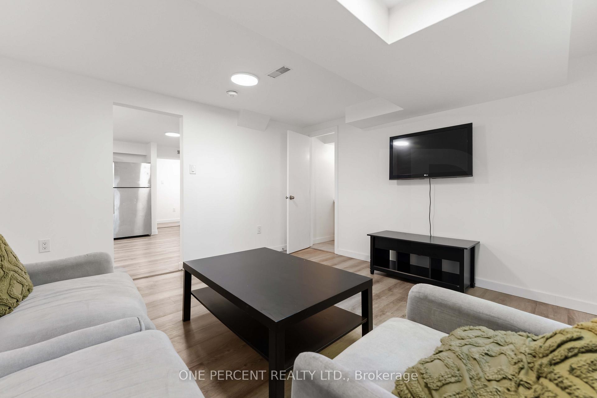 Photo 28 of Unit Unit A and Unit B, 933 Kincaid Court, Ottawa, Riverside Park — HOMEH