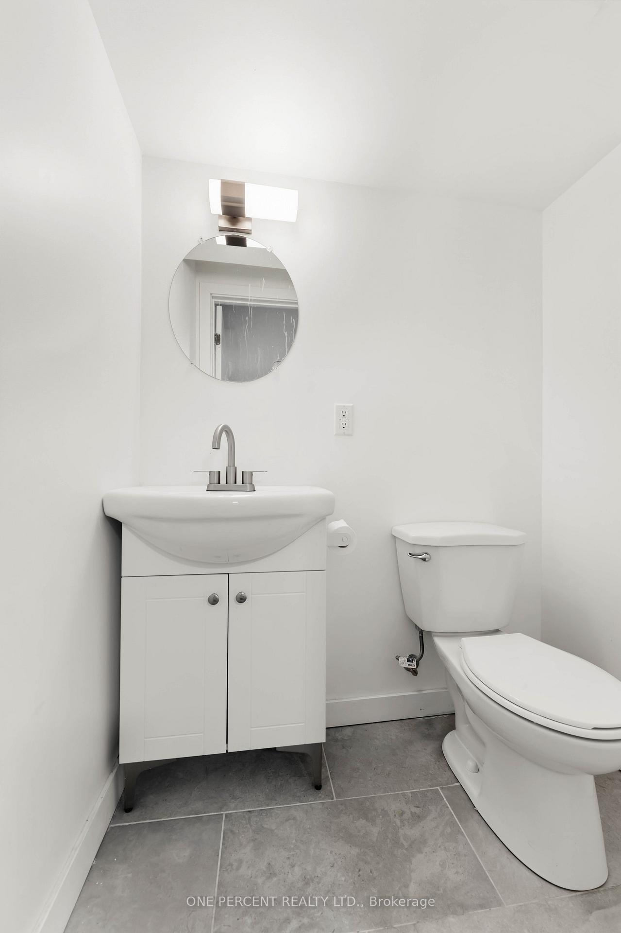Photo 29 of Unit Unit A and Unit B, 933 Kincaid Court, Ottawa, Riverside Park — HOMEH