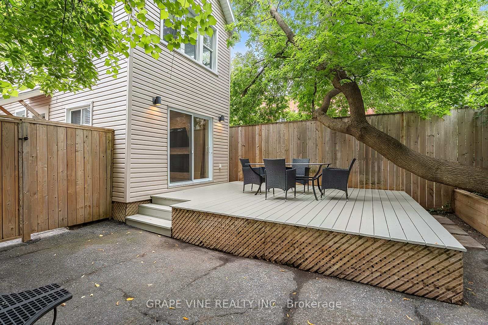 Photo 40 of 119 Frank Street, Ottawa, Ottawa Centre/Golden Triangle — HOMEH