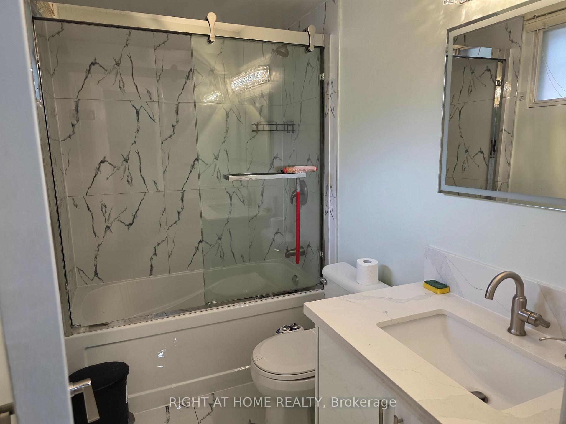 Photo 28 of 125 weir Crescent S, Scarborough, West Hill — HOMEH