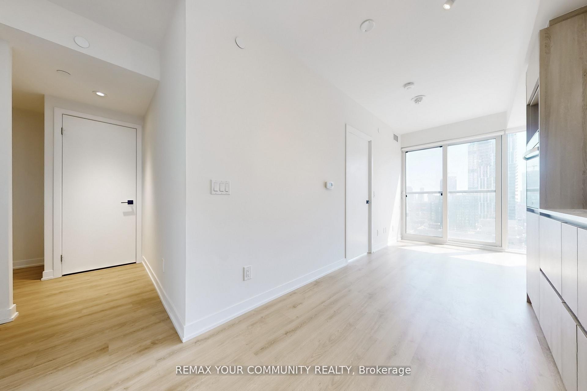 Photo 3 of Unit 1817, 319 Jarvis Street E, Toronto, Bay Street Corridor — HOMEH