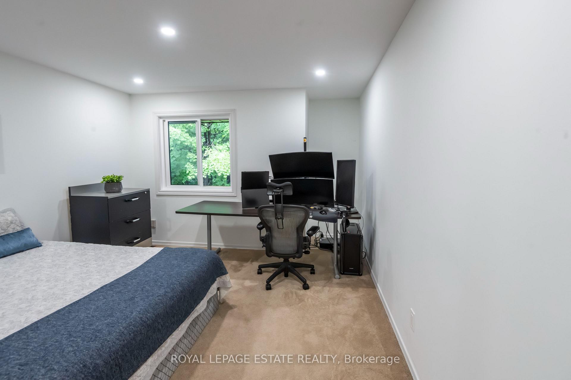 Photo 24 of Unit 3, 228 Kingswood Drive, Kitchener, Alpine — HOMEH