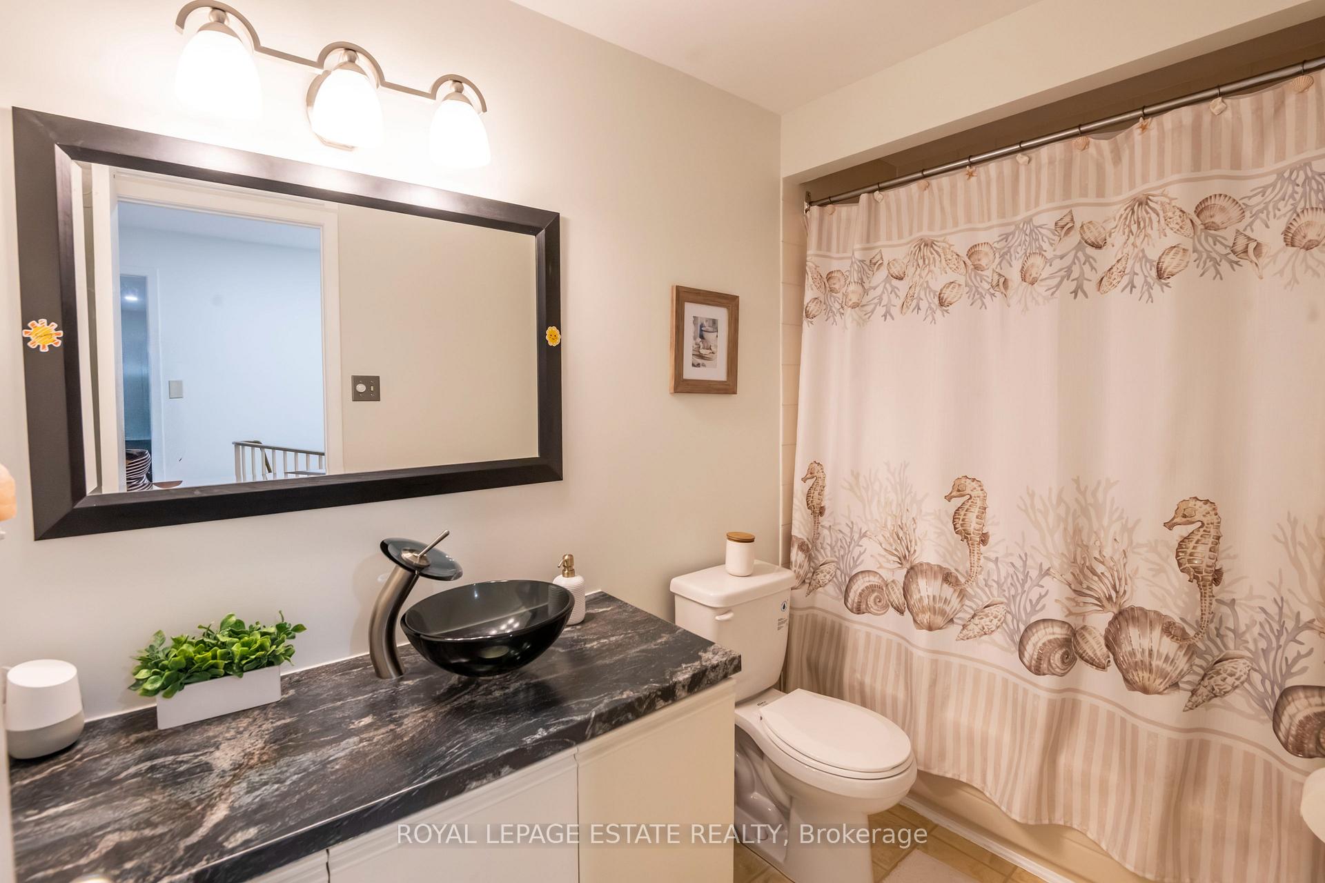 Photo 27 of Unit 3, 228 Kingswood Drive, Kitchener, Alpine — HOMEH