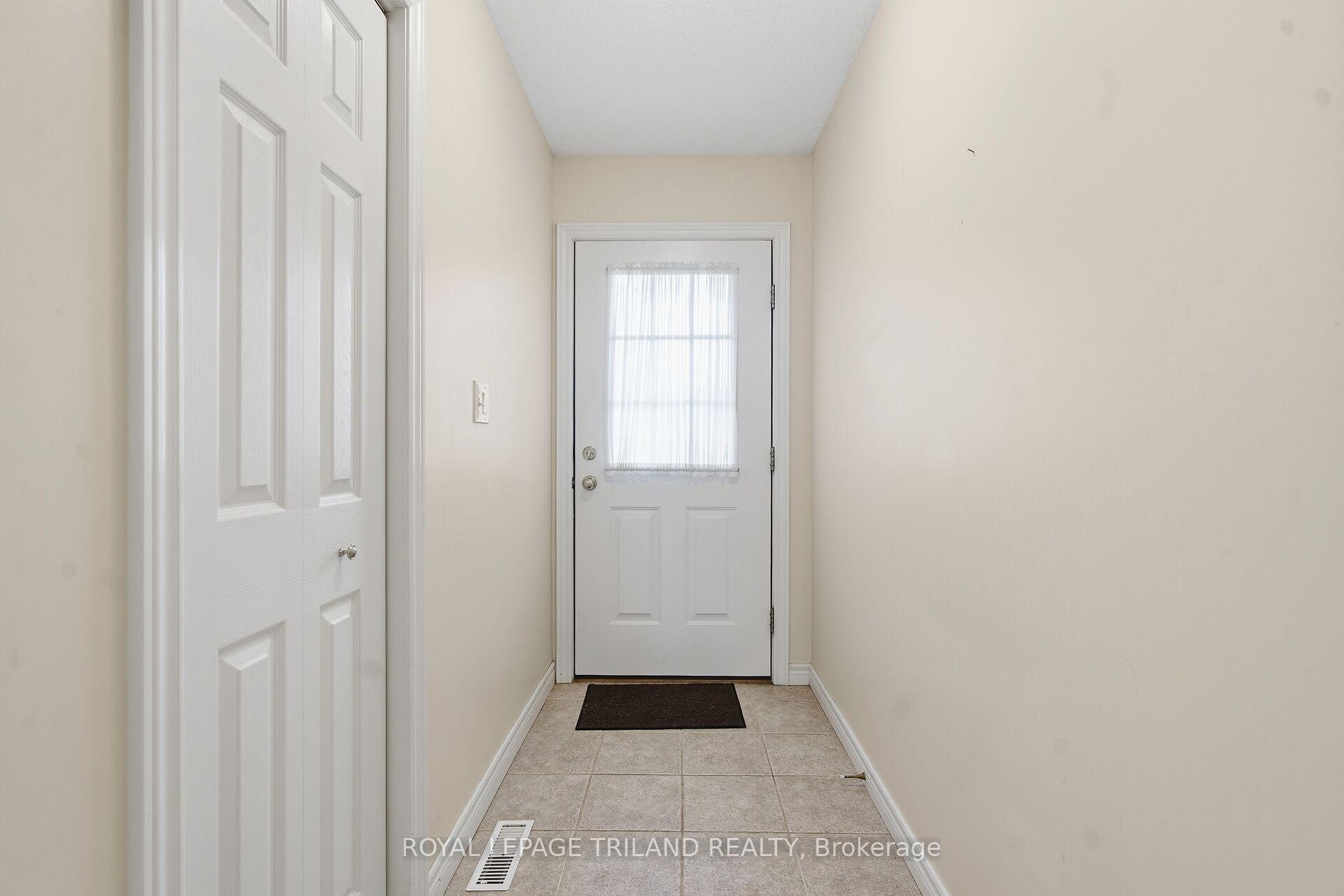 Photo 5 of Unit 10, 20 Windemere Place, St. Thomas — HOMEH