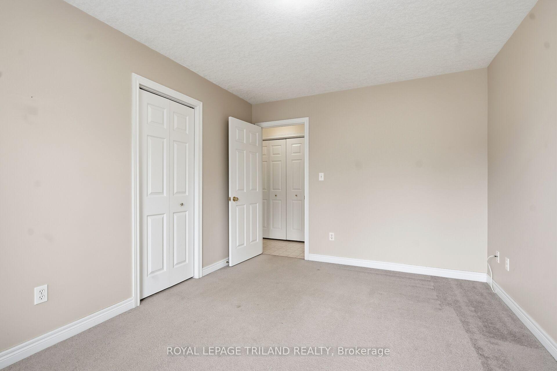 Photo 19 of Unit 10, 20 Windemere Place, St. Thomas — HOMEH