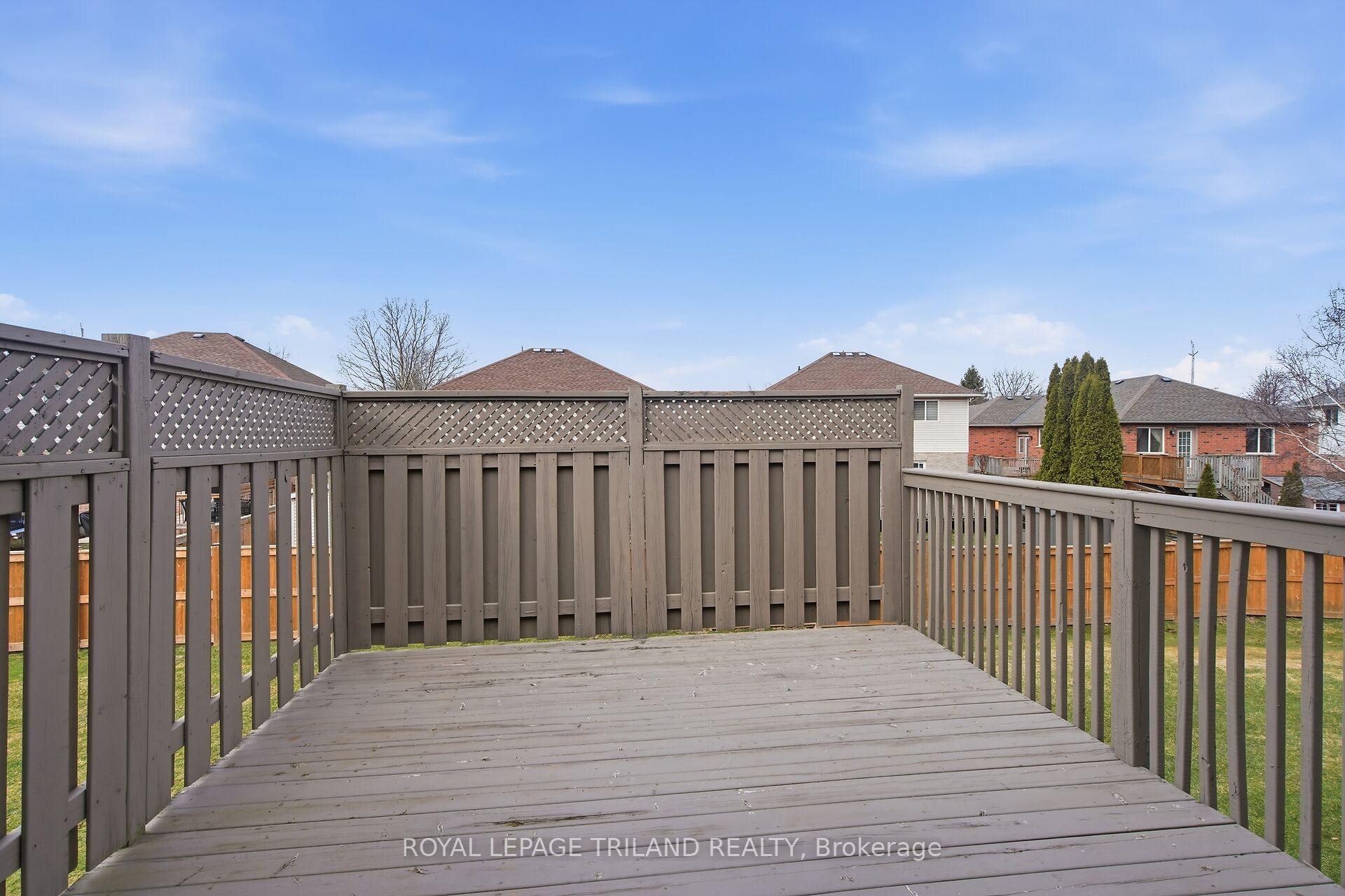 Photo 22 of Unit 10, 20 Windemere Place, St. Thomas — HOMEH
