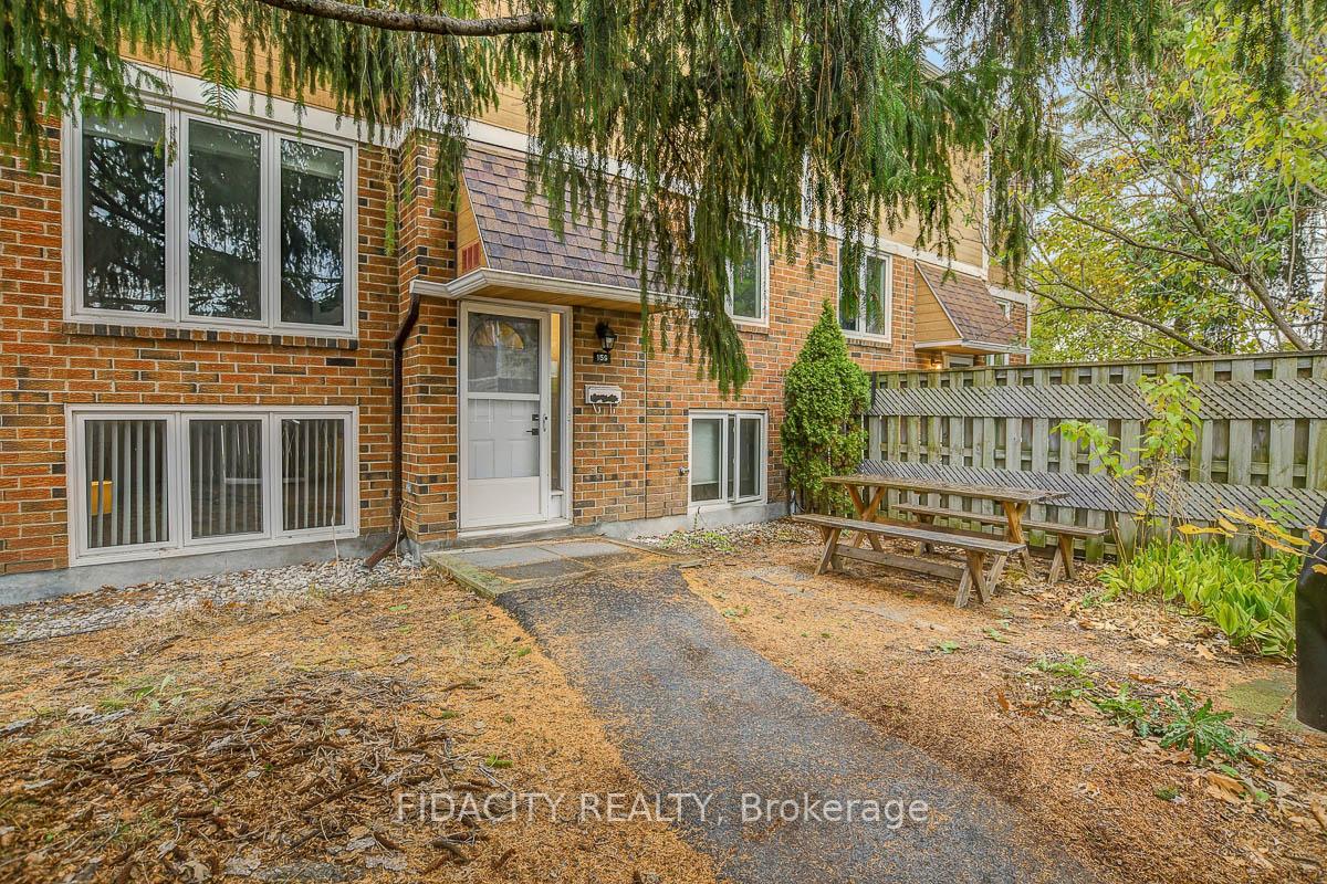 Photo 2 of Unit 61, 159 Salter Crescent, Ottawa, Kanata - Beaverbrook — HOMEH