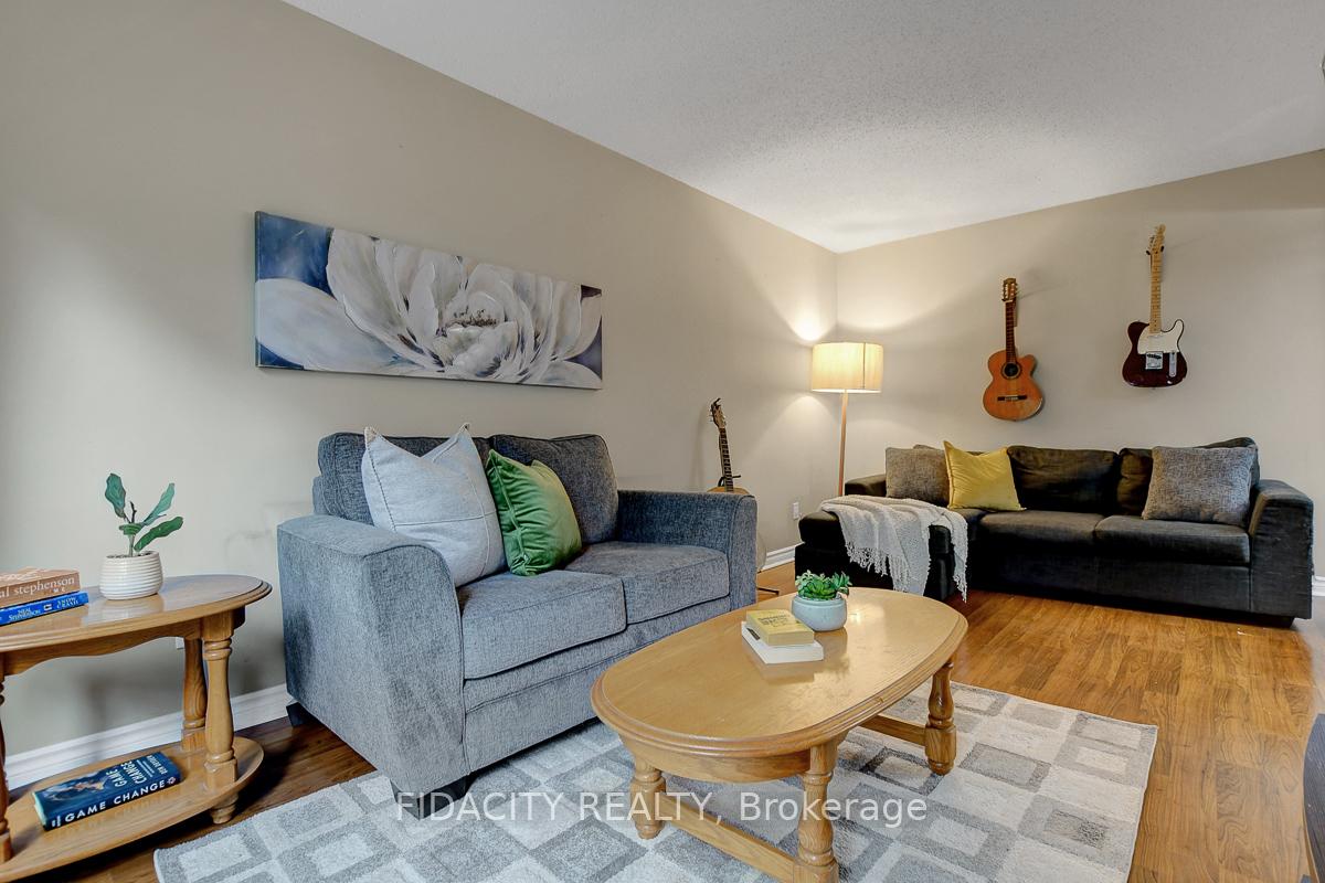 Photo 6 of Unit 61, 159 Salter Crescent, Ottawa, Kanata - Beaverbrook — HOMEH