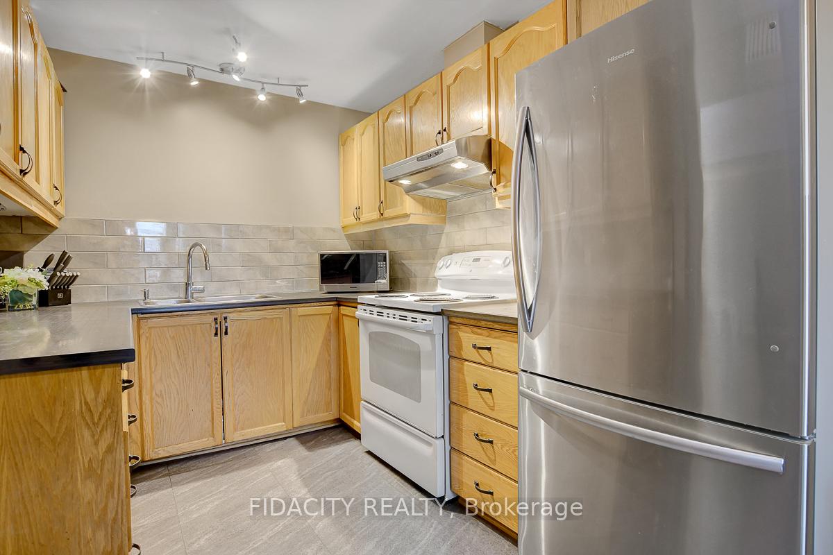 Photo 9 of Unit 61, 159 Salter Crescent, Ottawa, Kanata - Beaverbrook — HOMEH
