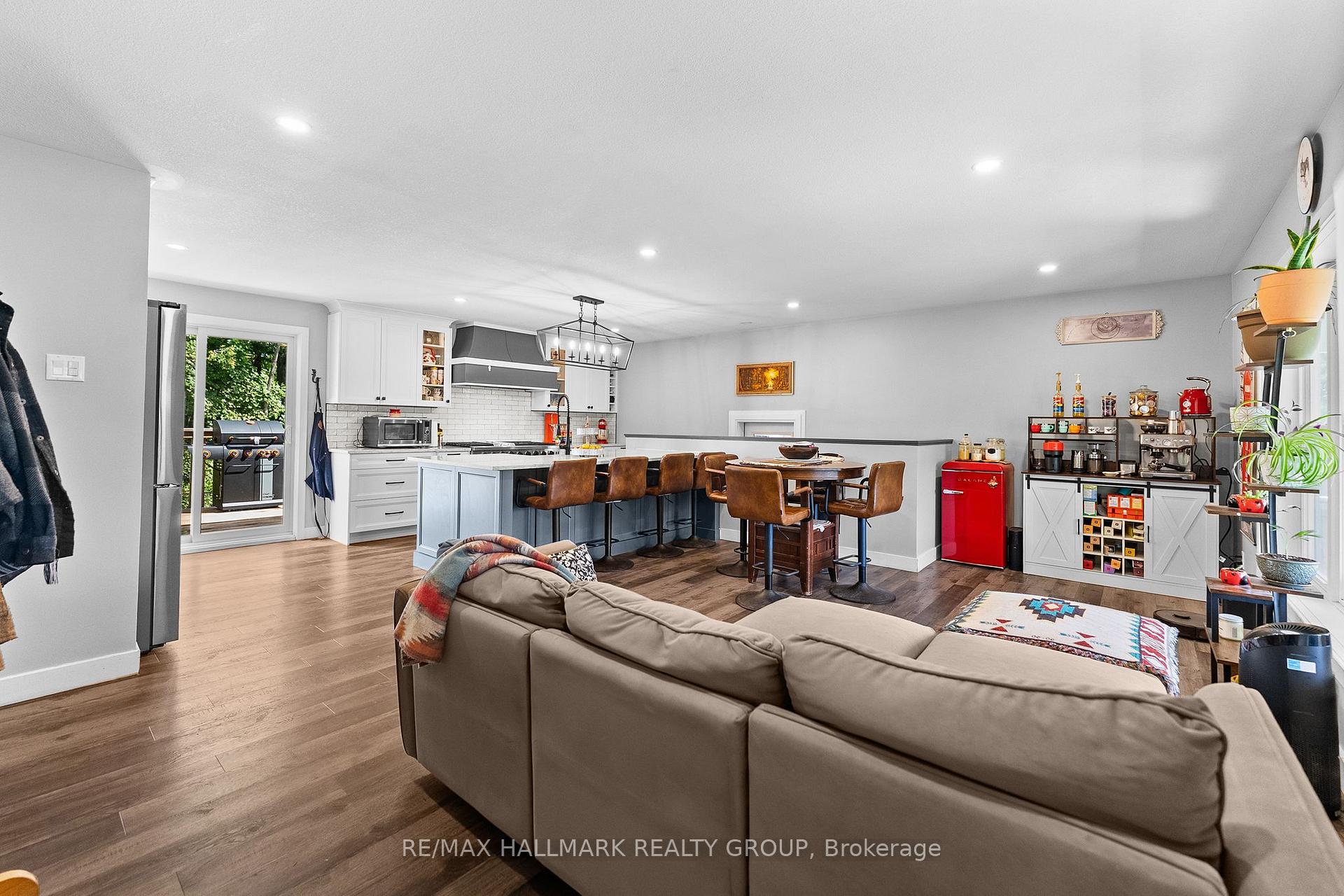 Photo 4 of 6666 Roger Stevens Drive, Montague, Montague Twp — HOMEH