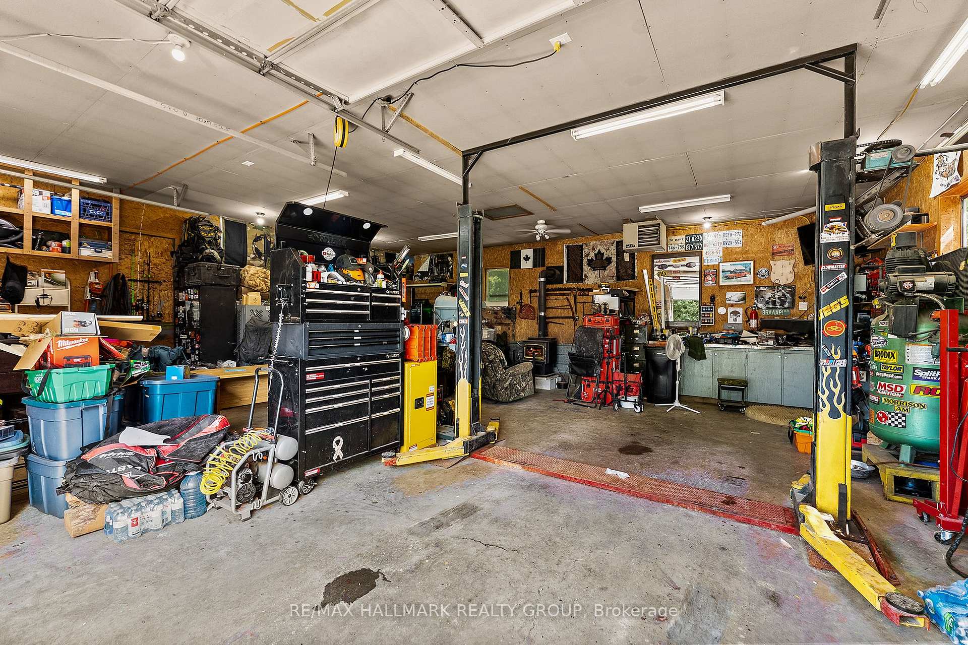 Photo 10 of 6666 Roger Stevens Drive, Montague, Montague Twp — HOMEH