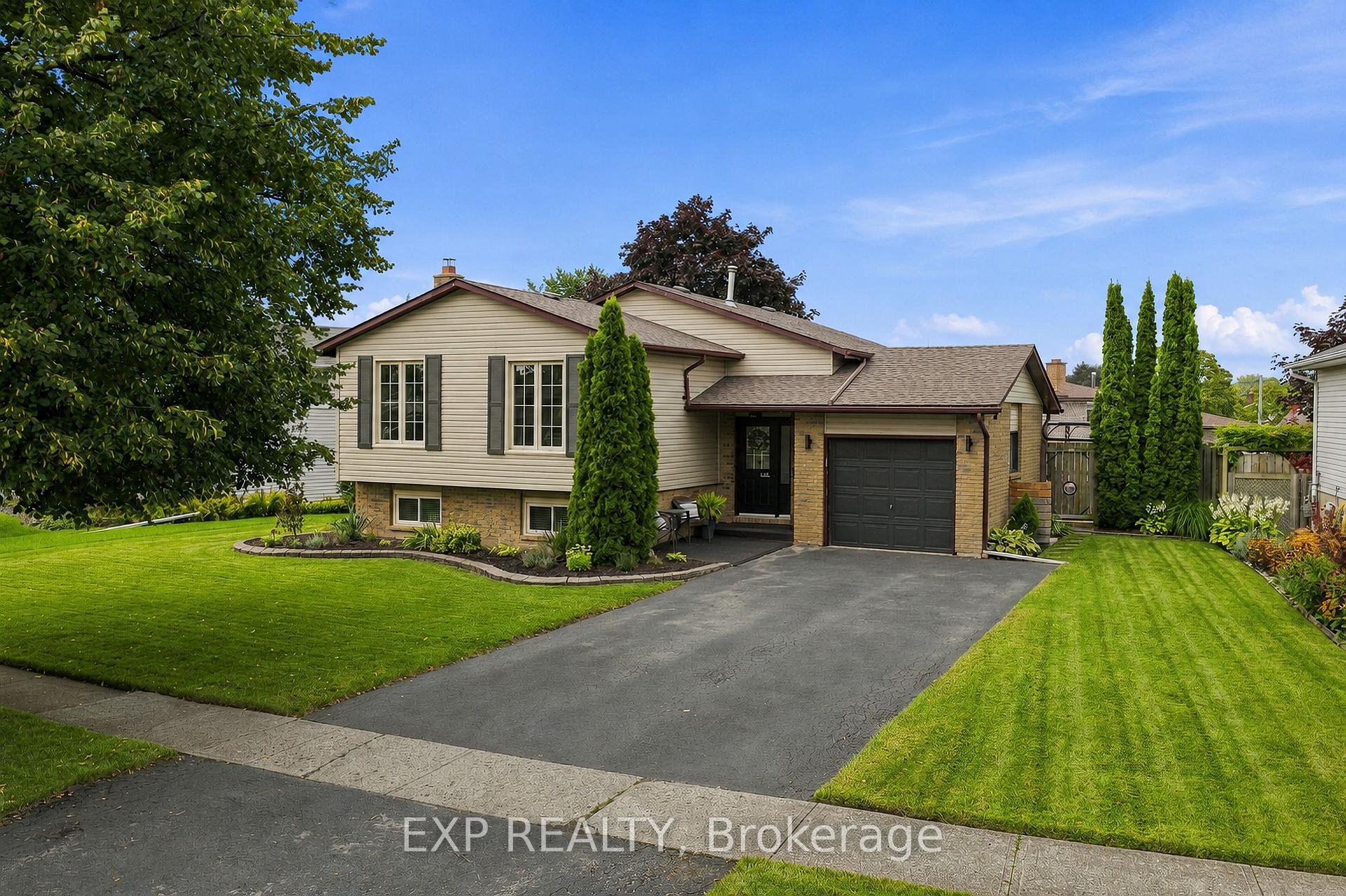 Photo 1 of 72 Acadia Drive, Welland, Prince Charles — HOMEH
