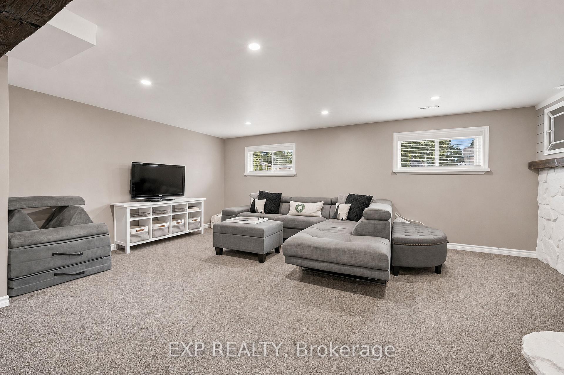 Photo 19 of 72 Acadia Drive, Welland, Prince Charles — HOMEH