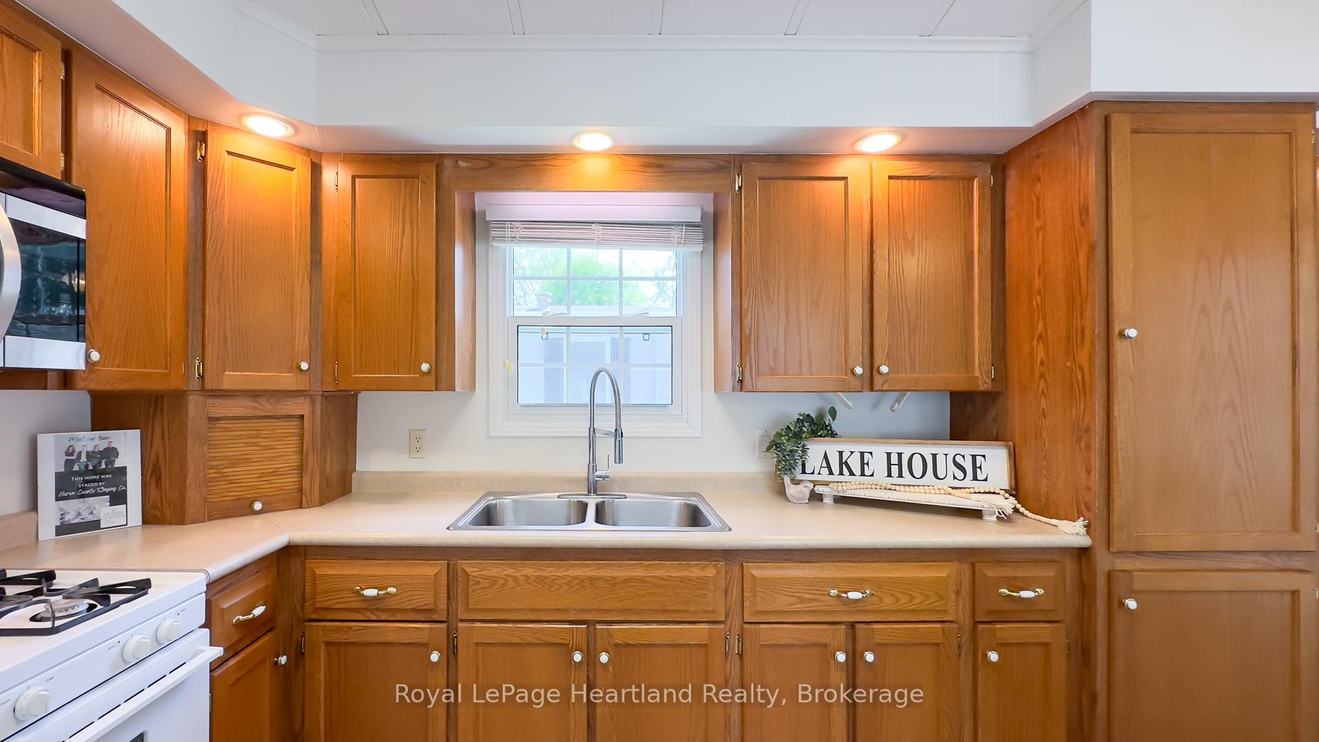 Photo 25 of Unit 49, 77307 Bluewater Highway, Bluewater, Bayfield — HOMEH
