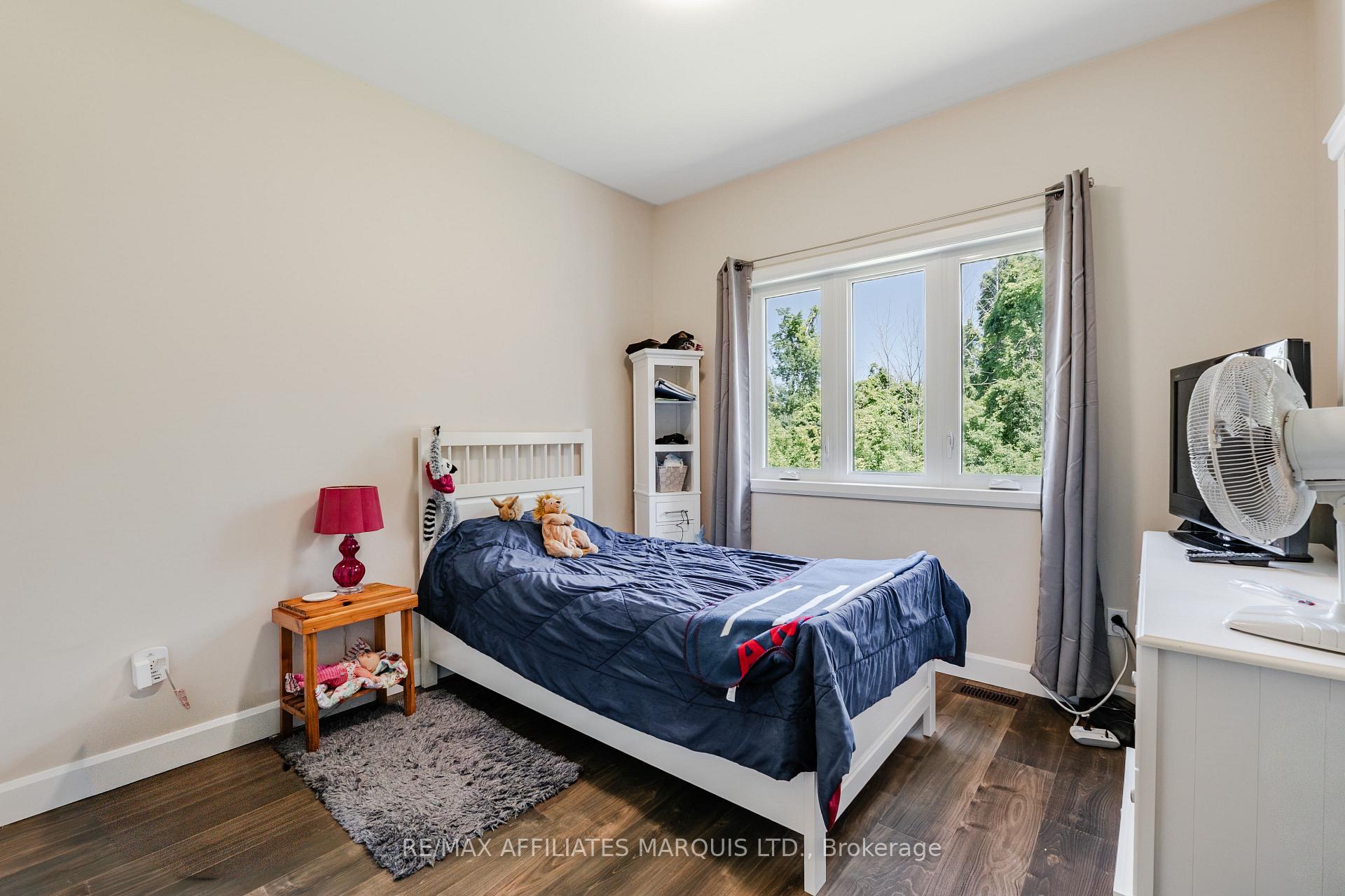 Photo 19 of 2389 Watson Crescent, Cornwall, Cornwall — HOMEH